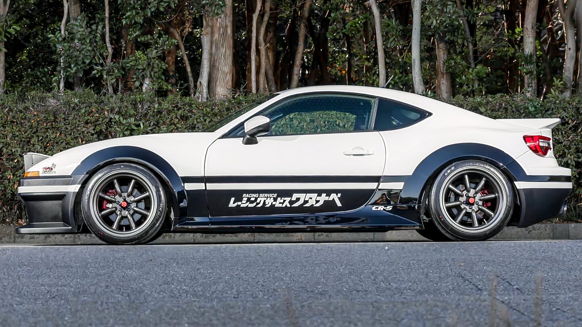 Giving Your Toyota 86 Pop-Up Headlights Is Way Easier Than You Think
