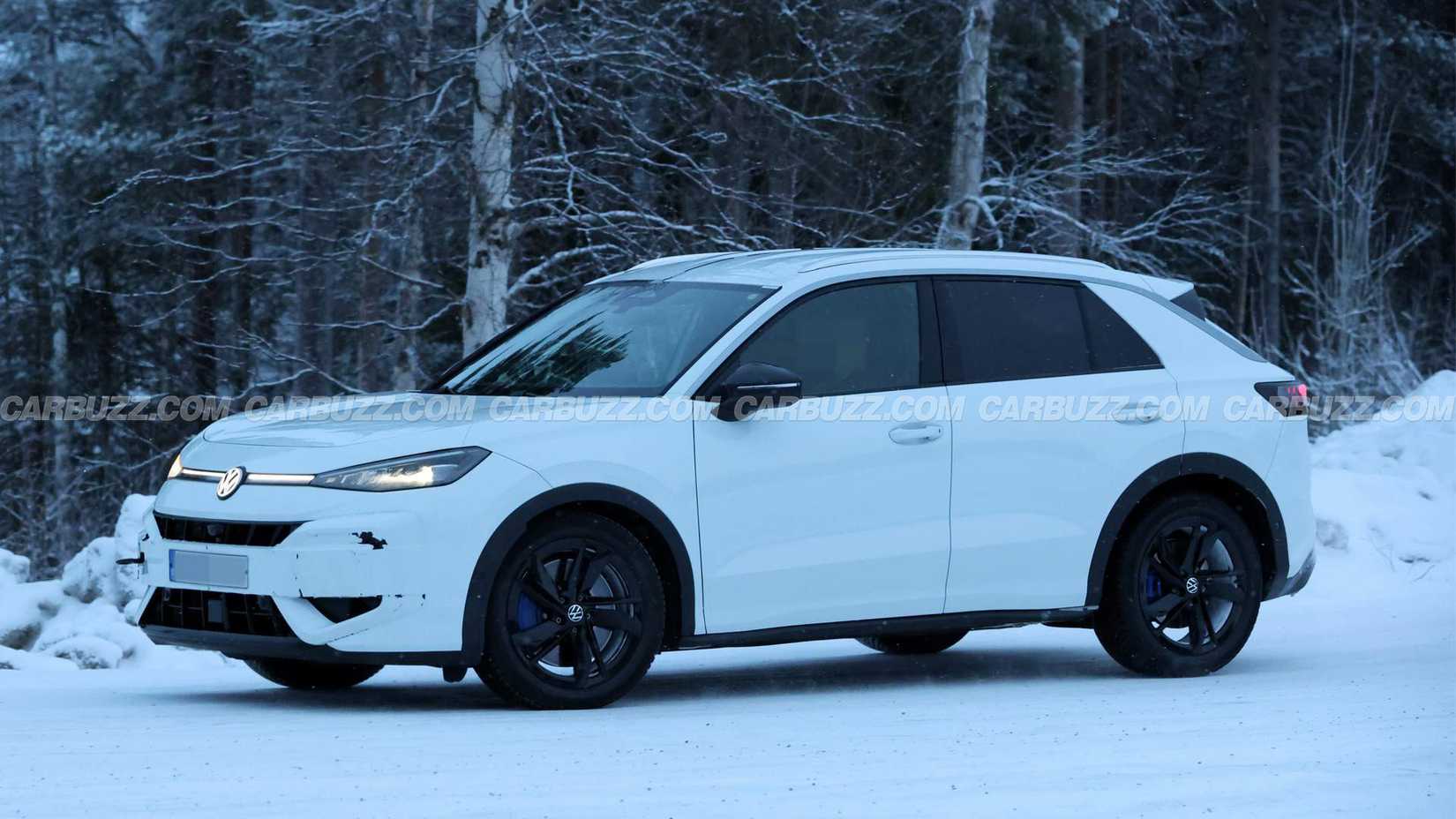 New Volkswagen T-Roc R Facelift Spied For The First Time In Public