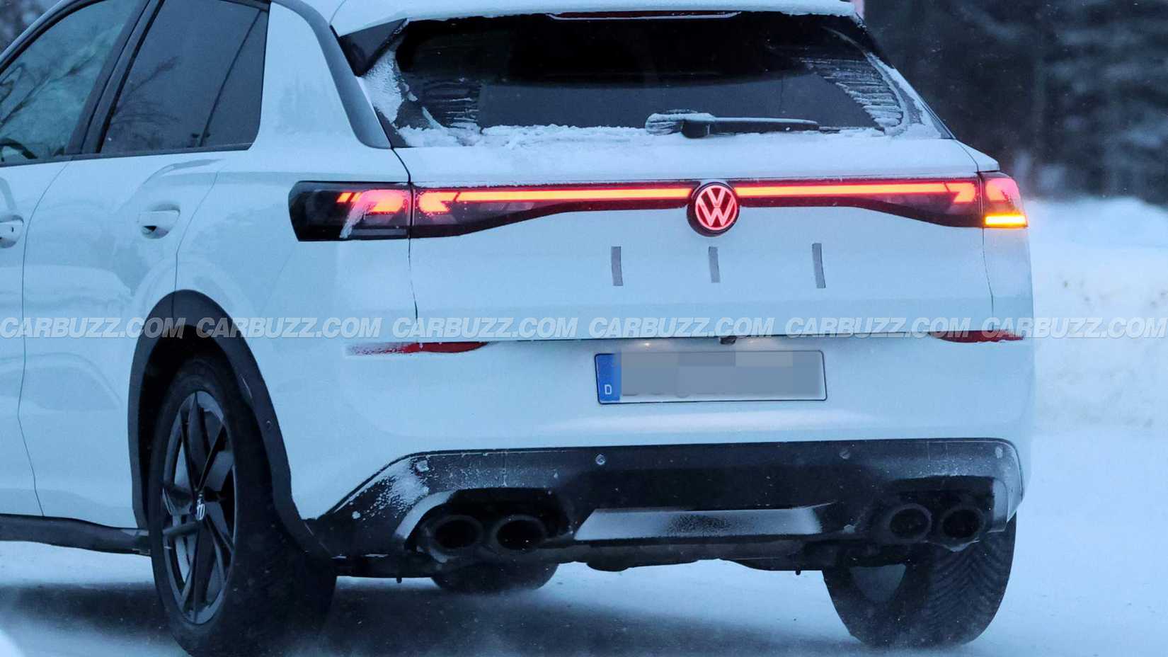 New Volkswagen T-Roc R Facelift Spied For The First Time In Public