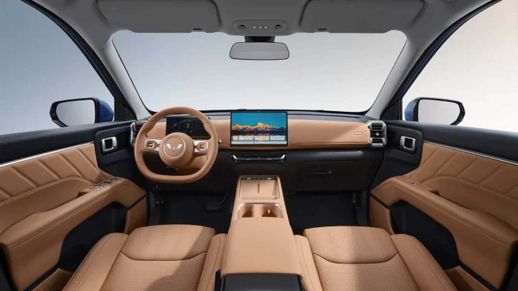GM Launches Wuling Xingguang 560