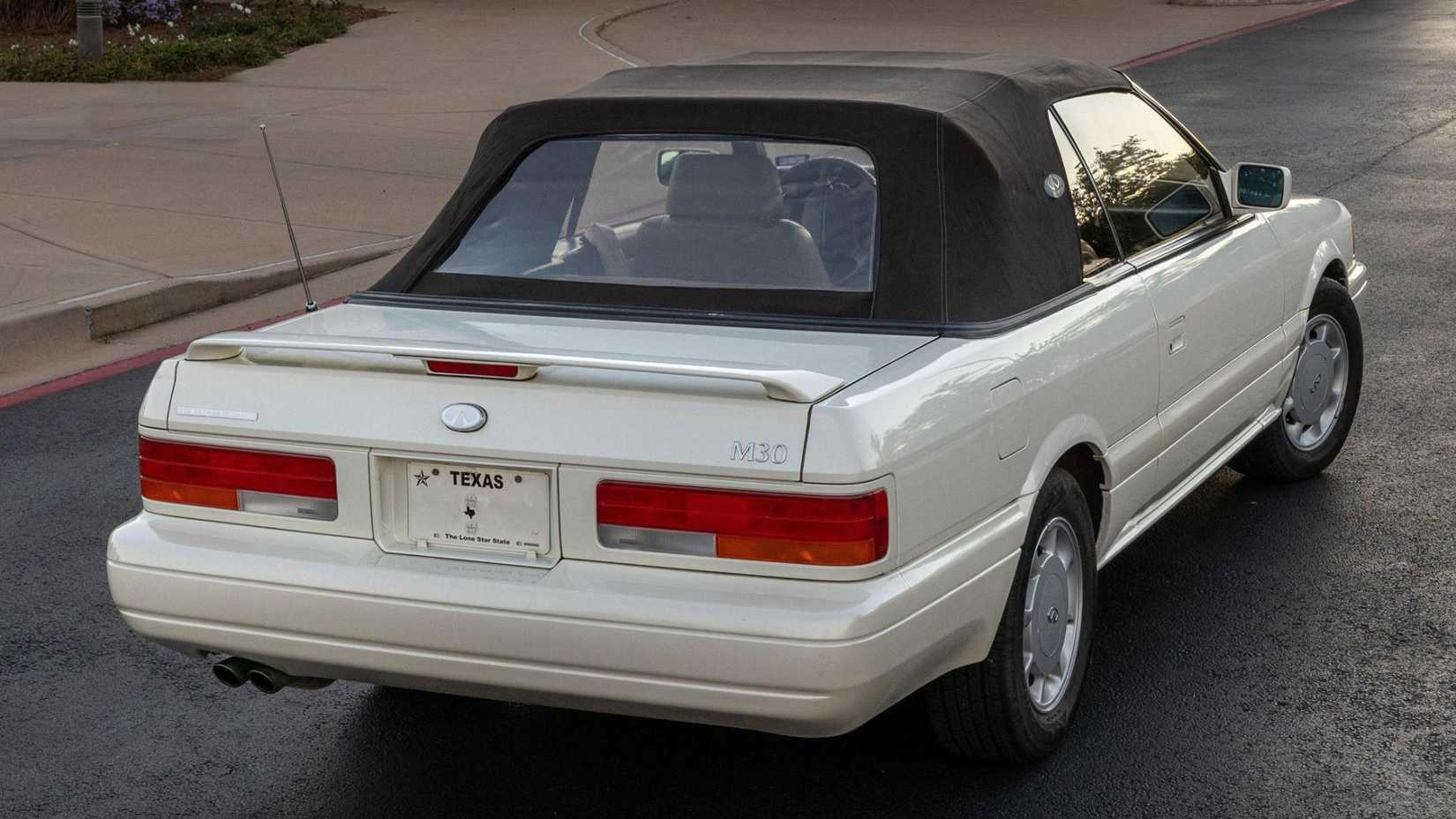 Everyone Forgot About The 1990-1992 Infiniti M30 Sports Coupe And ...