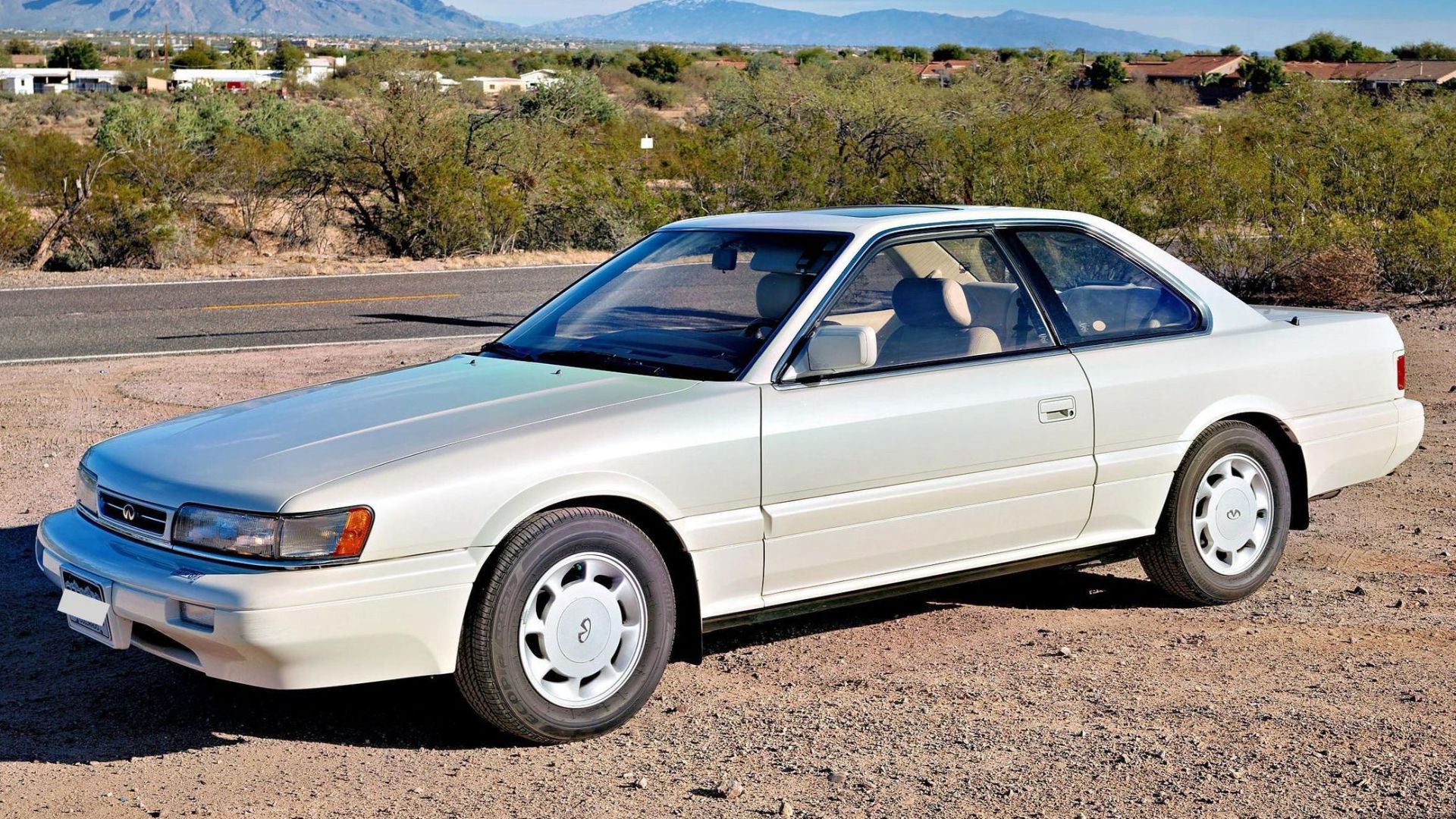 Everyone Forgot About The 1990-1992 Infiniti M30 Sports Coupe And ...