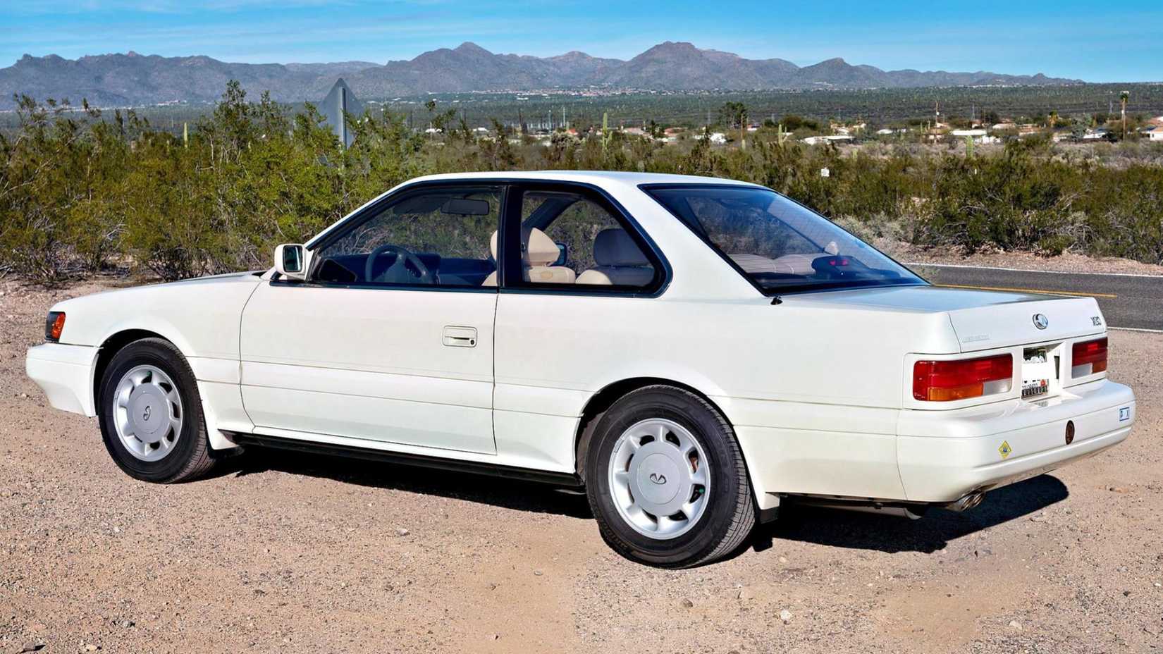 Everyone Forgot About The 1990-1992 Infiniti M30 Sports Coupe And ...