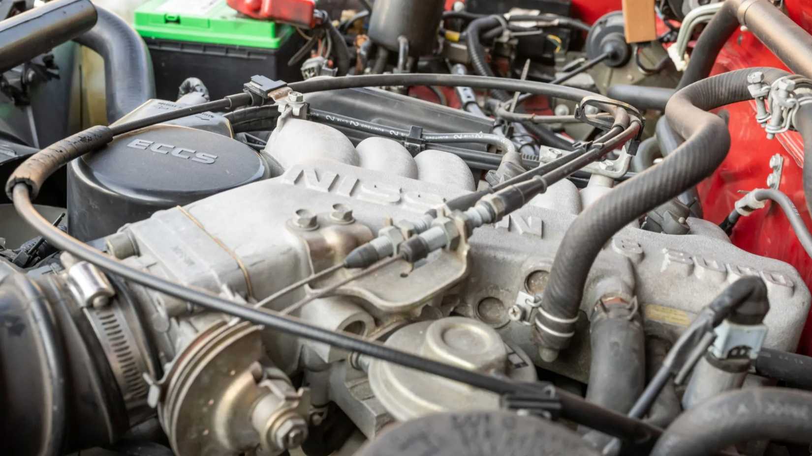 1993_nissan_hardbody_pickup_engine