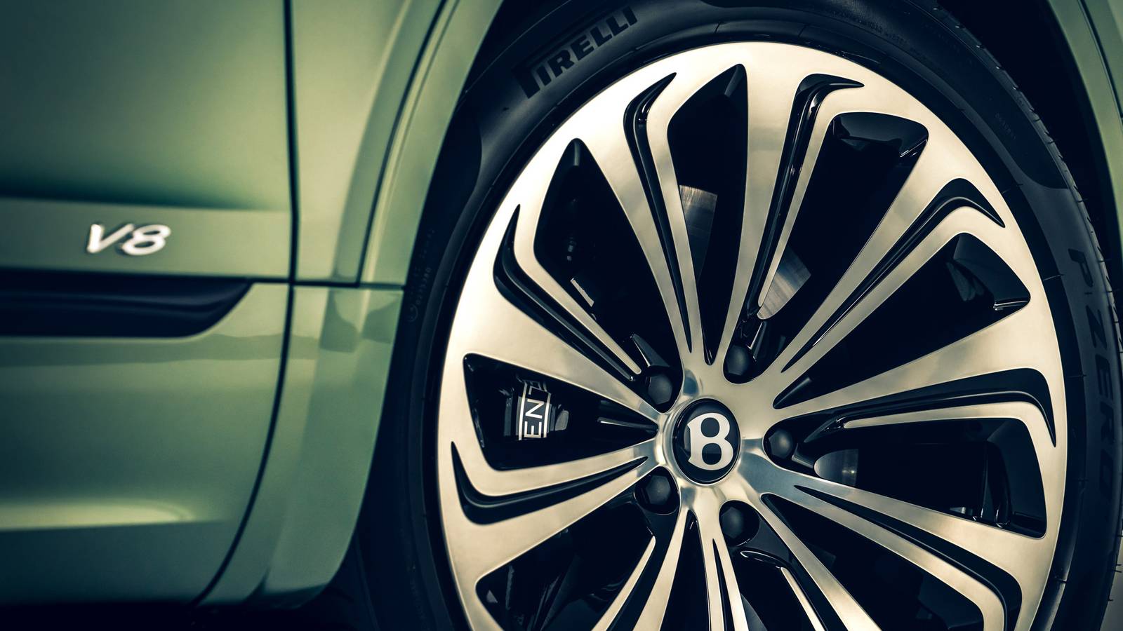 The Next Bentley Bentayga Was Meant To Go Electric, But That’s All Changing