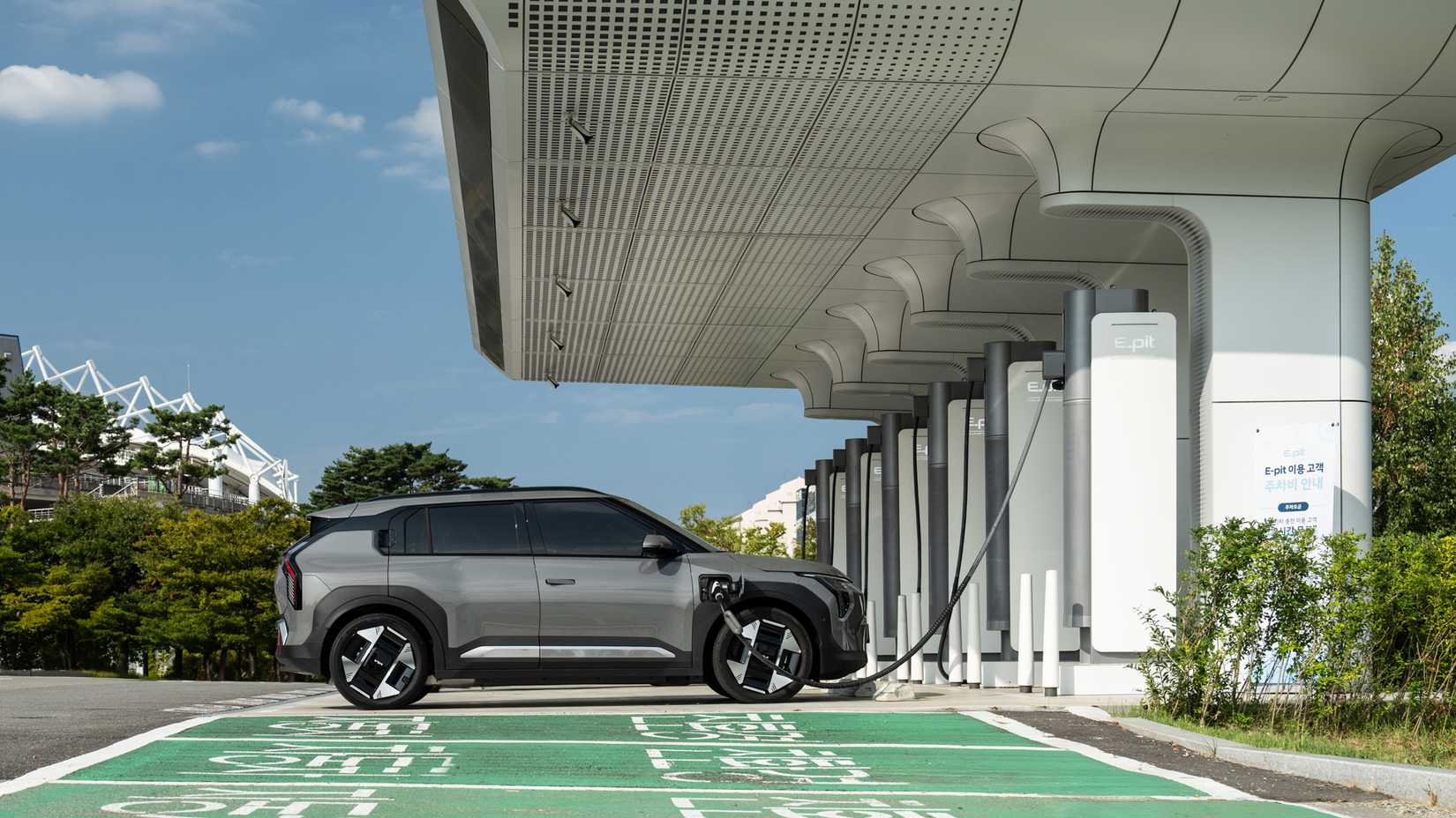 Study Reveals The Least And Most EV-Friendly Places In The US
