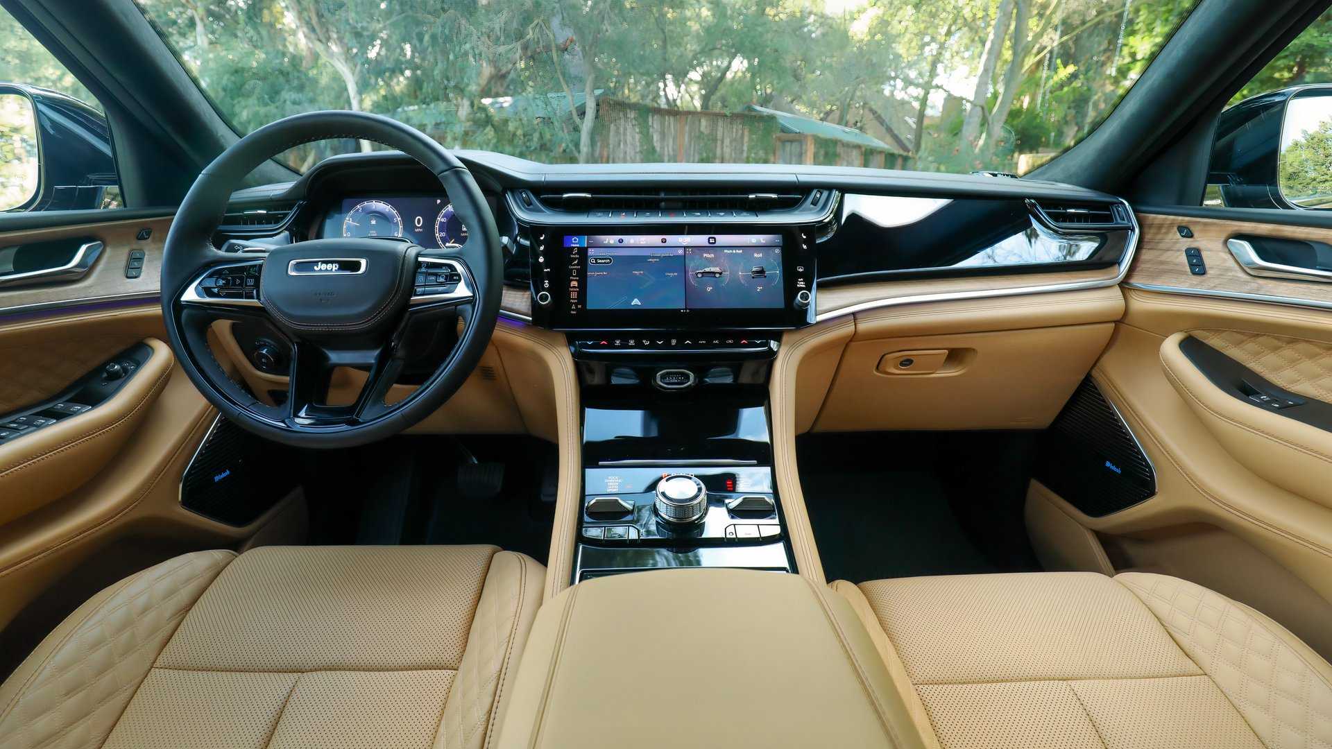 Jeep Grand Cherokee Generations: Key Updates Across All Model Years