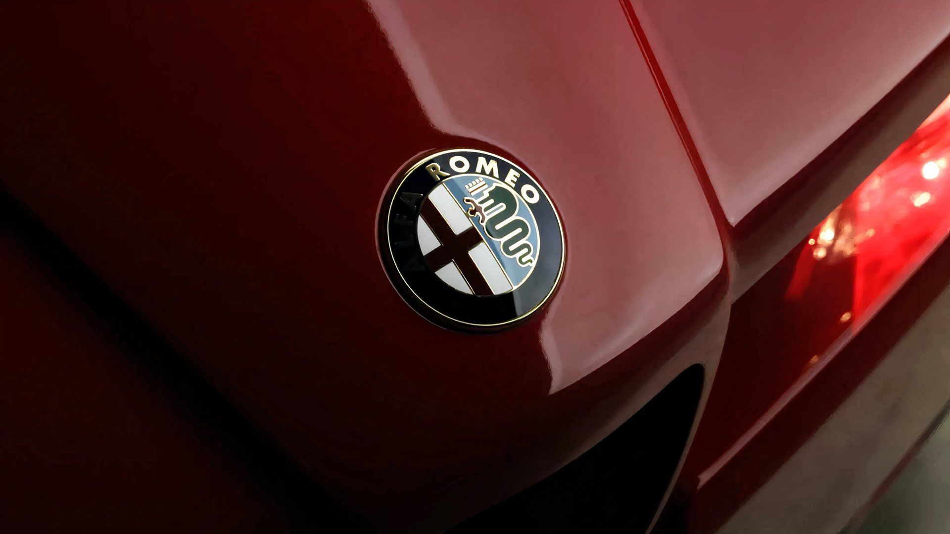 The Alfa Romeo SZ Is An '80s Ultimate Driving Machine