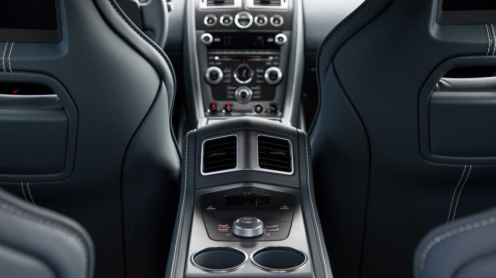 Aston Martin Rapide S – photo 8
