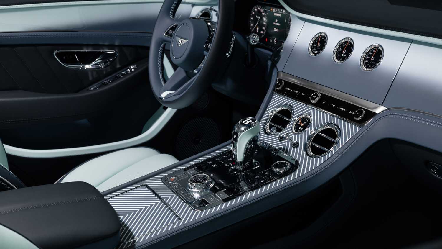 2026 Bentley Continental GT Pricing, Photos & Specs