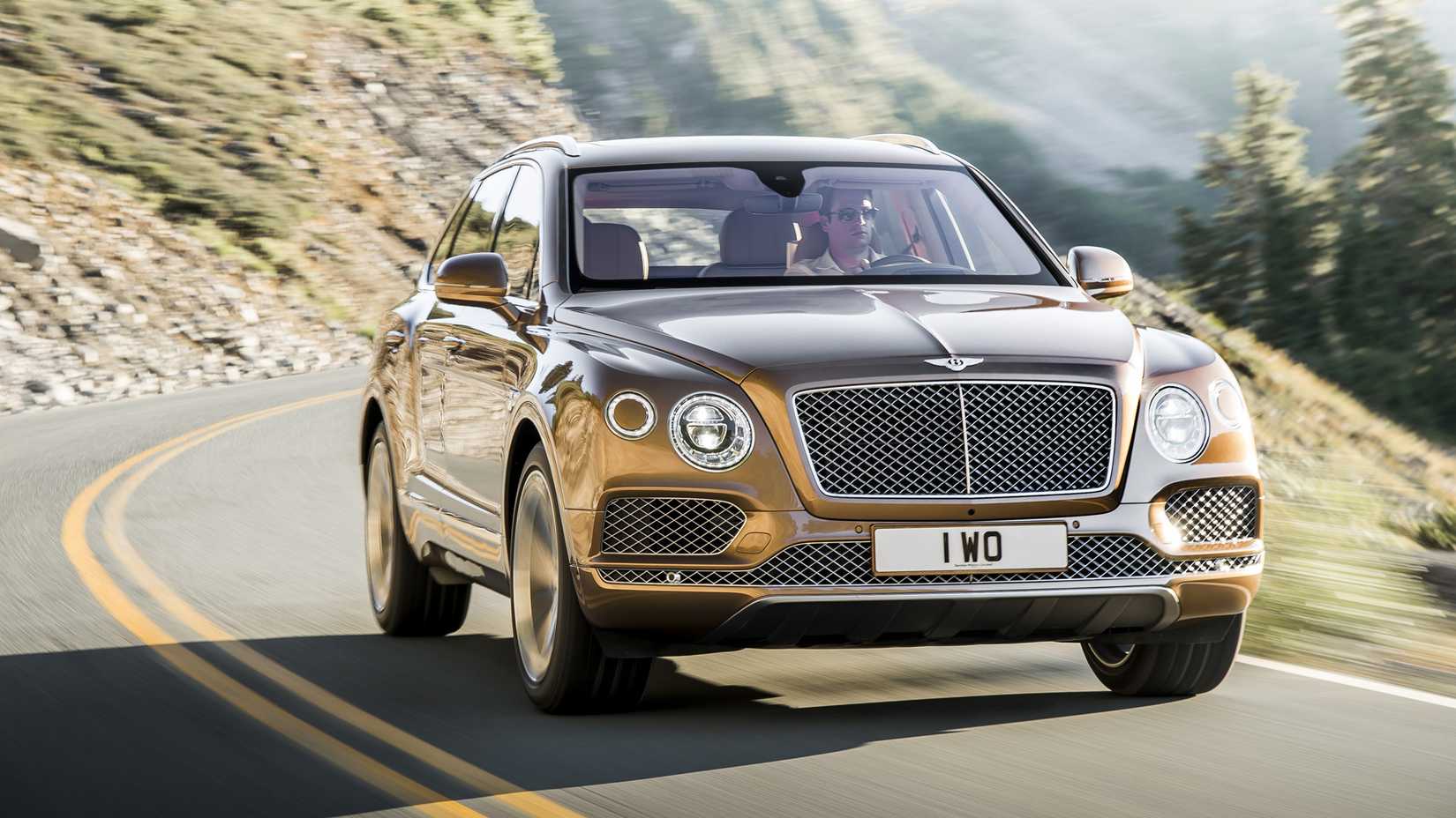 2017 Bentley Bentayga Front View