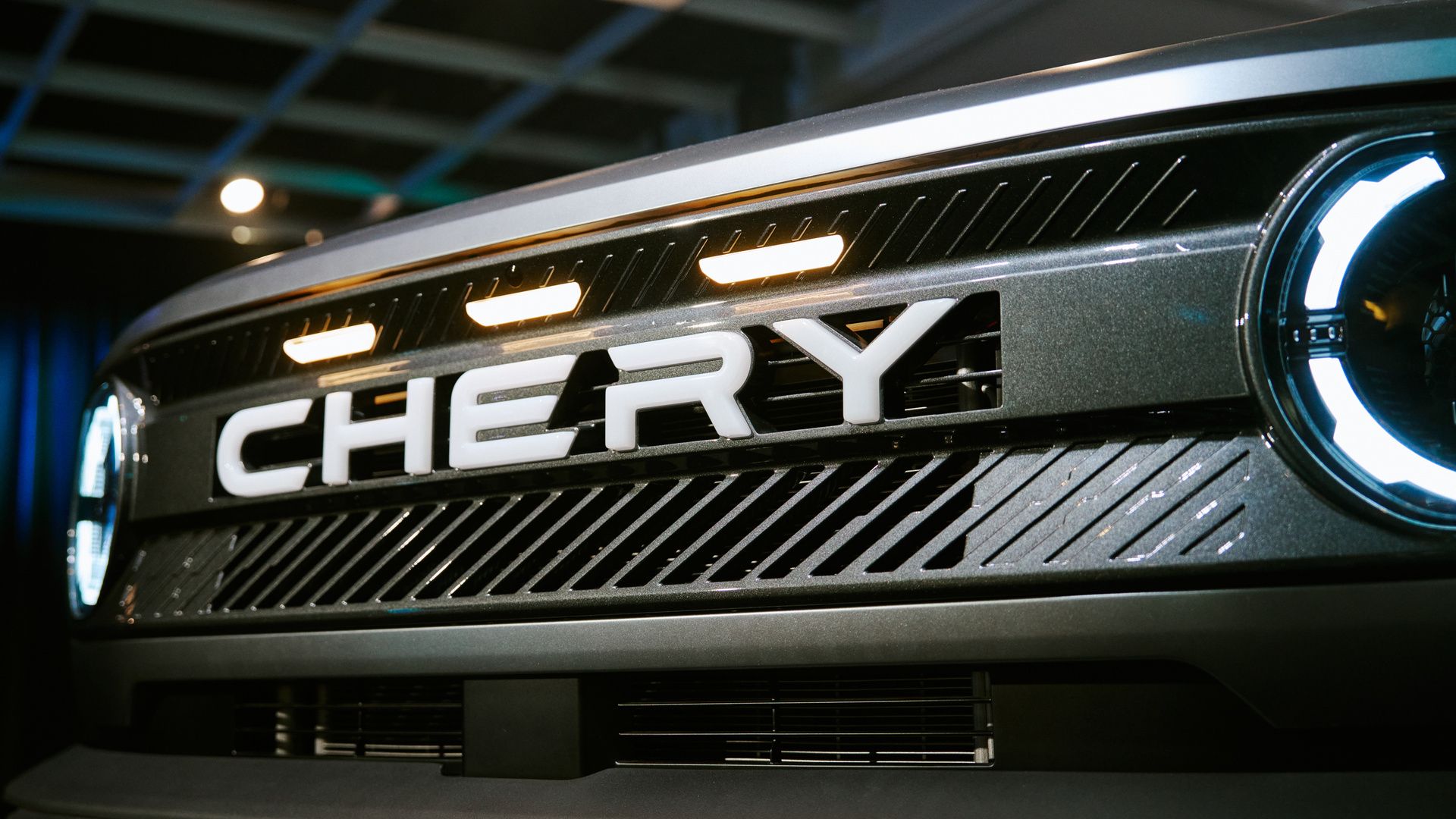 US Auto Industry Is Sitting On Its Hands Compared To China's Insane Pace