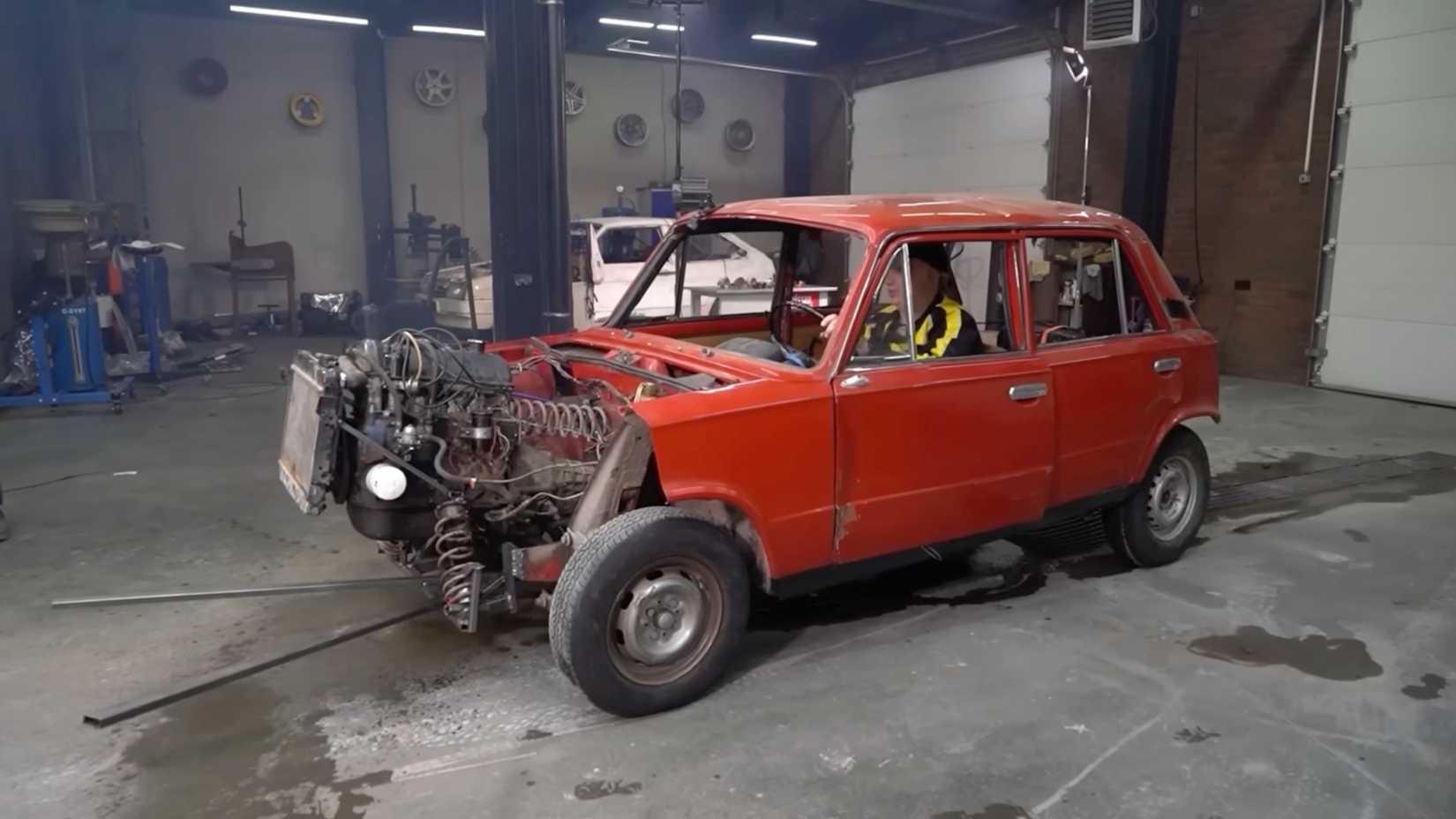 Garage 54 engine suspension 4