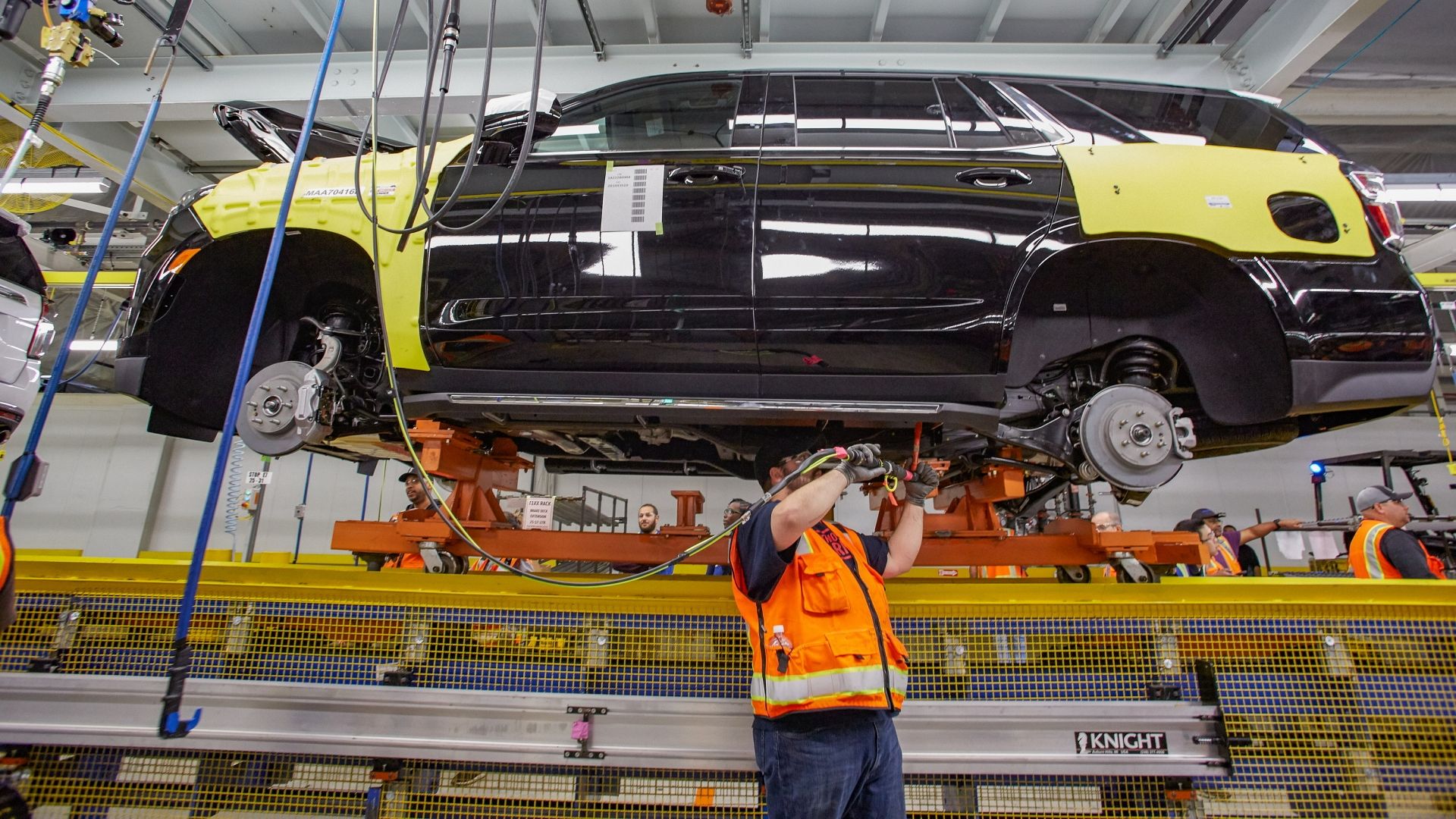 GM Holds Unconventional Supplier Call Amid First Brands Bankruptcy