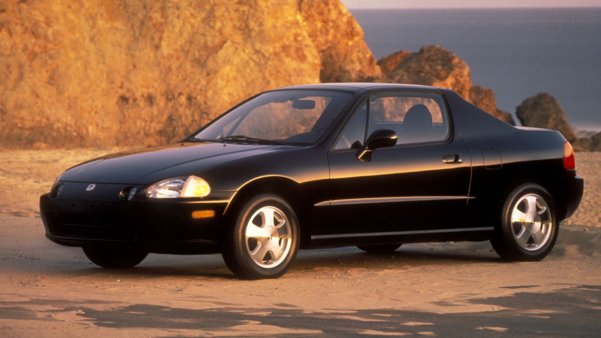 10 Forgotten 1990s Convertibles No One Talks About Anymore