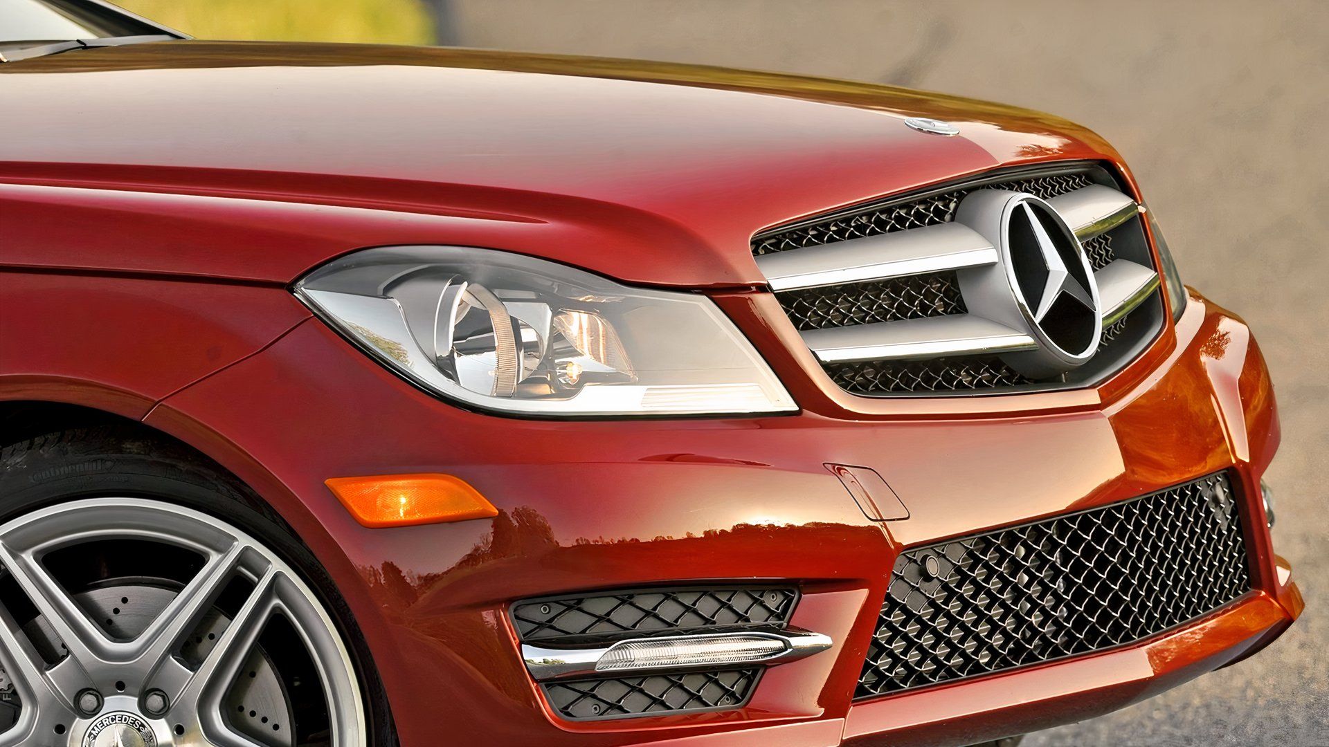 This Decade-Old C-Class Coupe Is The Last Of Its Kind, And A Bargain In 2026