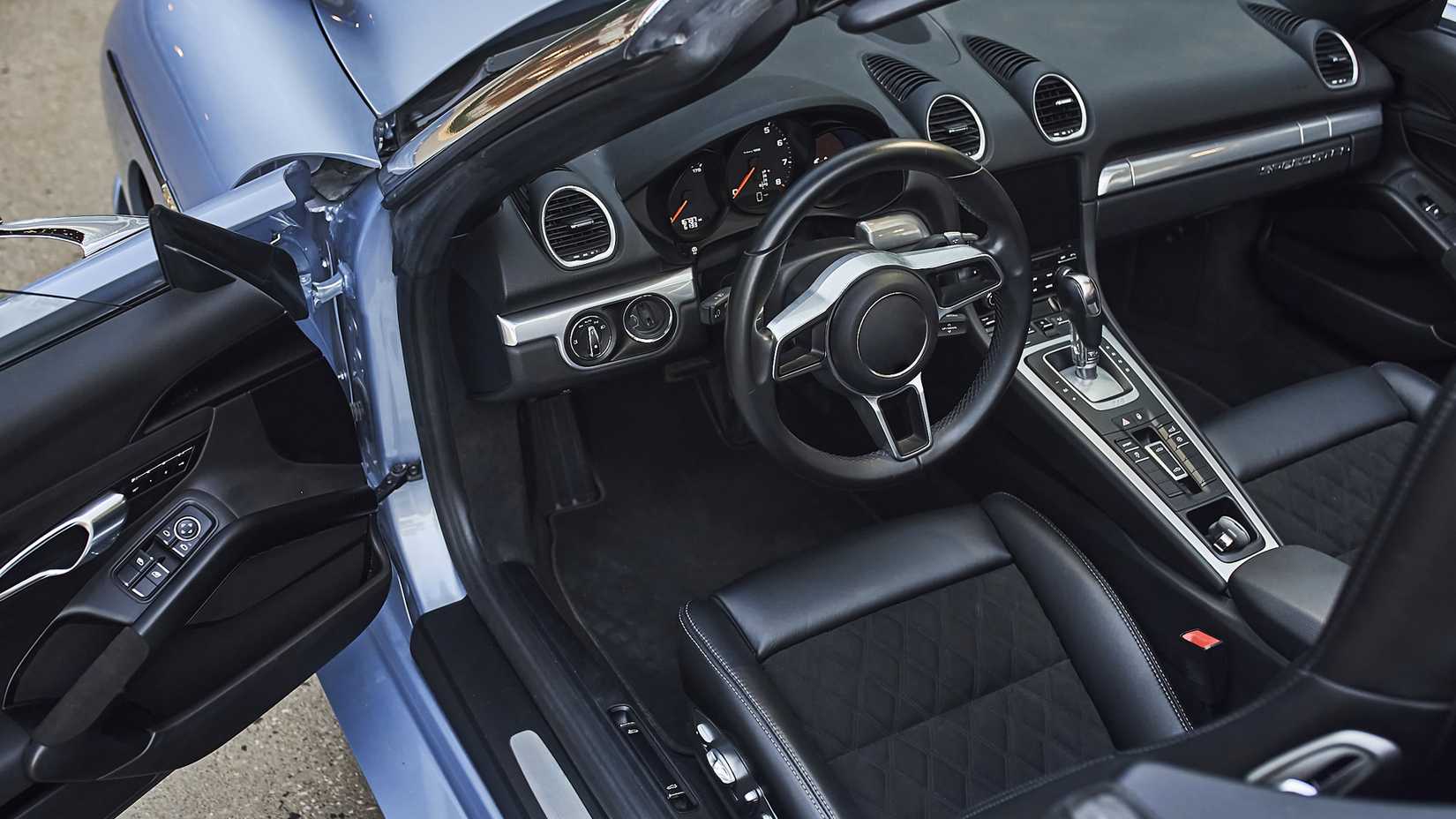 Stärke Gen 2 Speedster: Modern Porsche 718 Boxster Chassis With Classic ...
