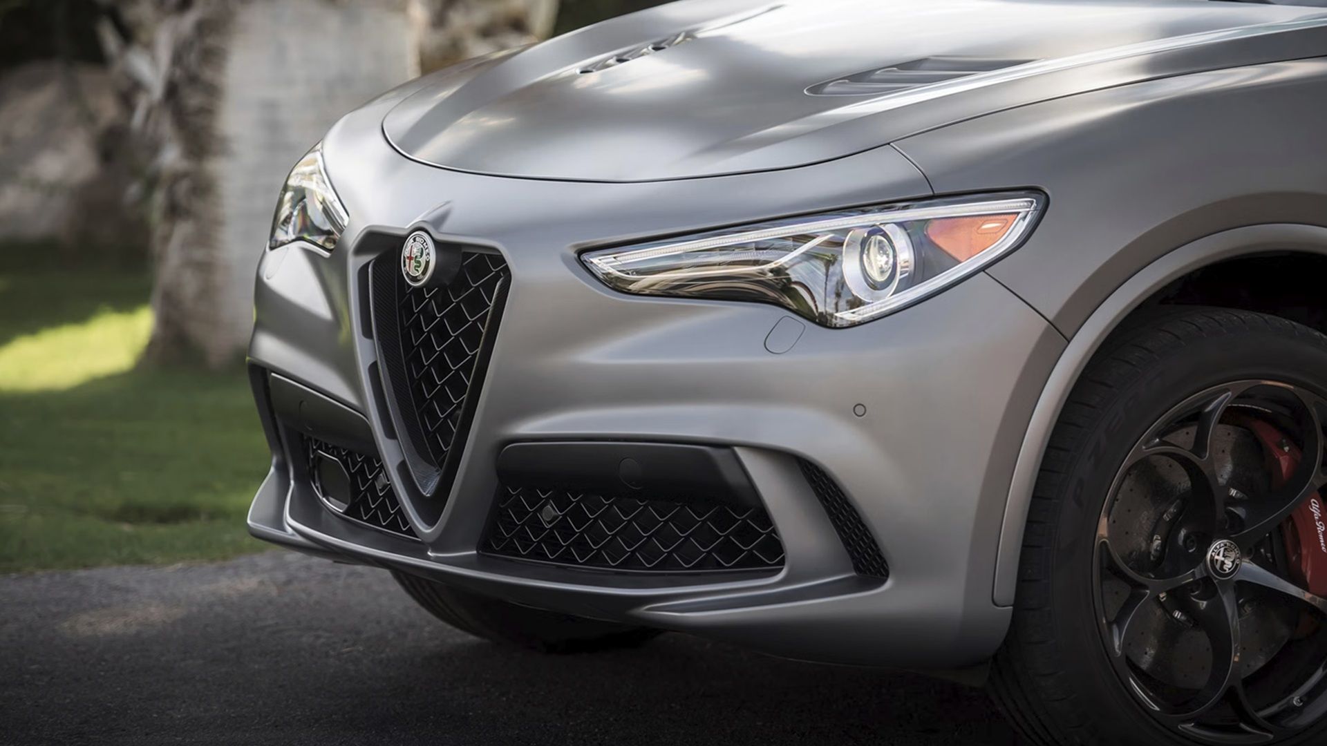Used Alfa Romeo 2.9L V6 Stelvio Is The SUV That Feels Like A Sports Car