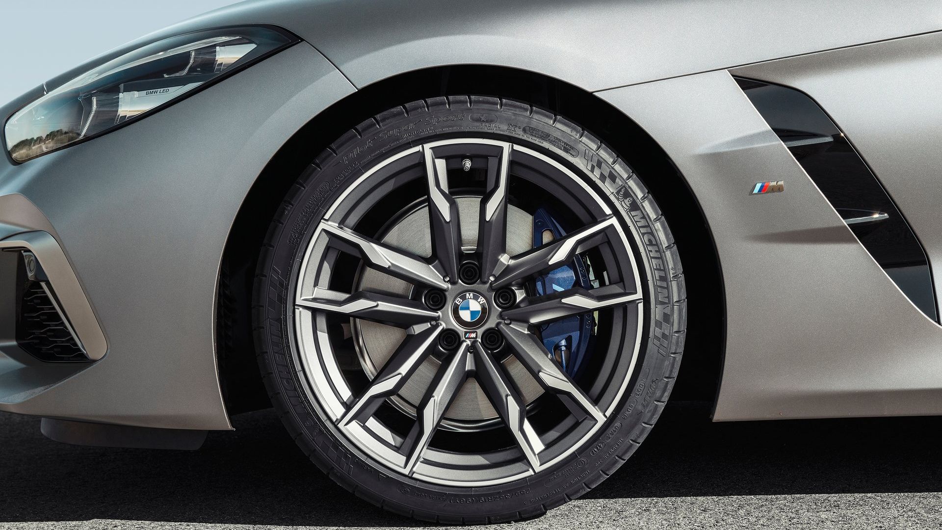 2019 BMW Z4: 마쓰다 로드스터 대체 모델로 믿을 만한 선택