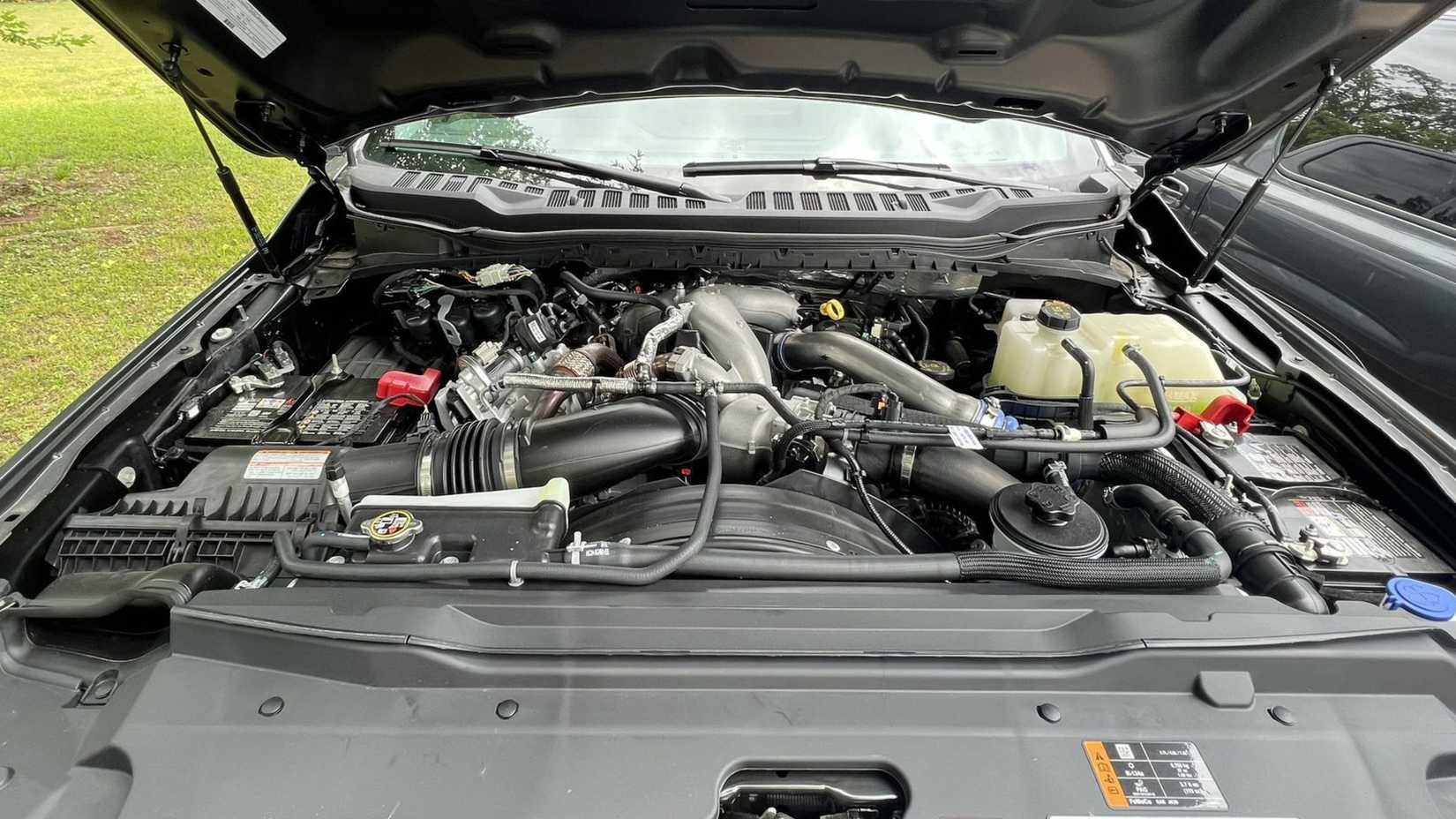 2023 Ford F-450 Super Duty: The Most Powerful Heavy-Duty Pickup Truck