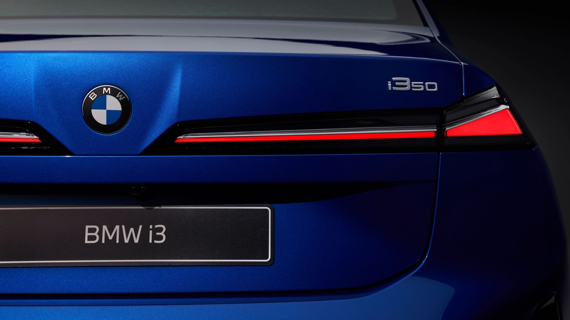 BMW i3가 주류 전기차 시장에서 업계 리더가 될 가능성이 높아 보입니다.