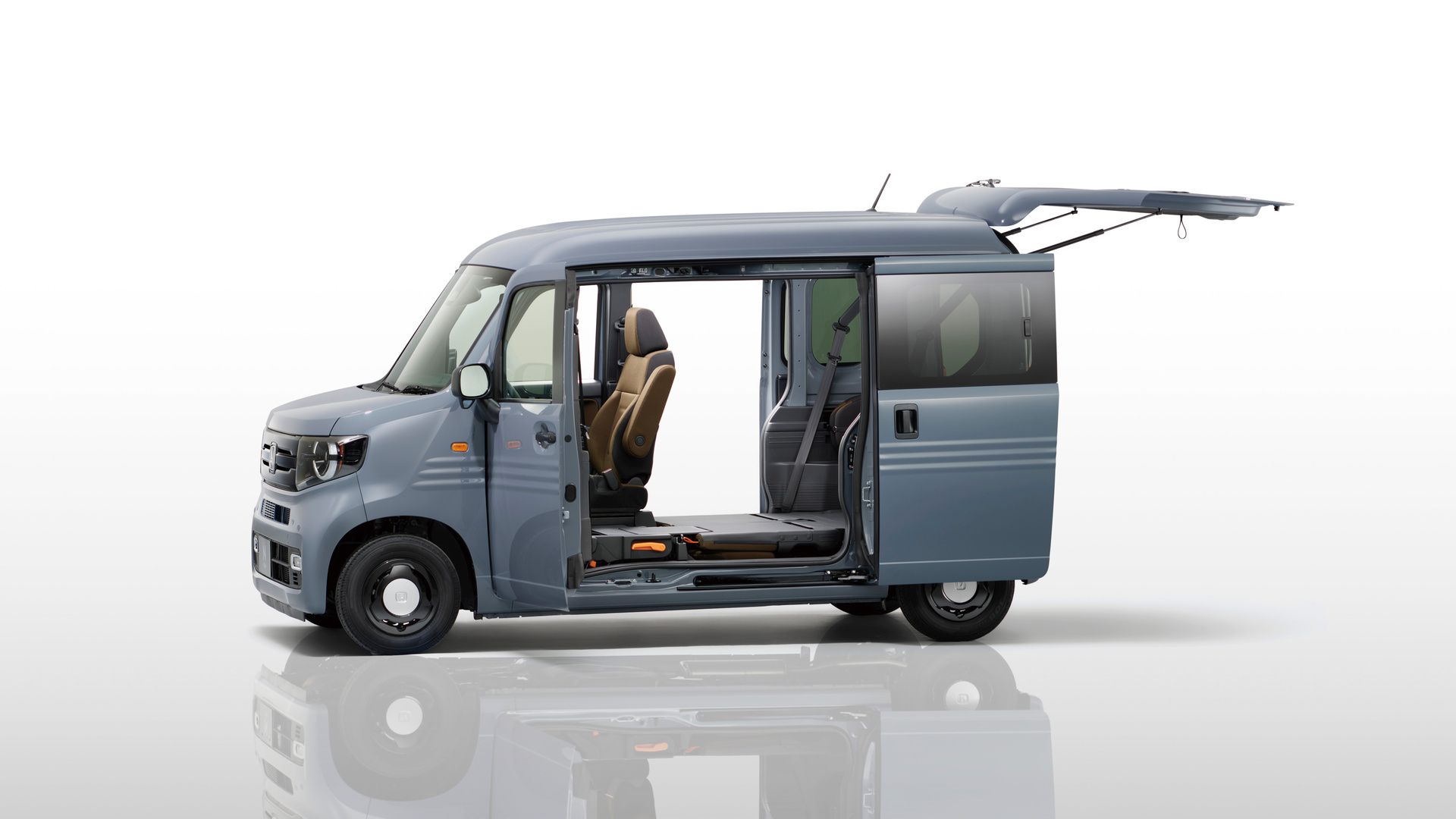 Honda Adds 'Fun' New Trim To Its JDM Turbo Minivan