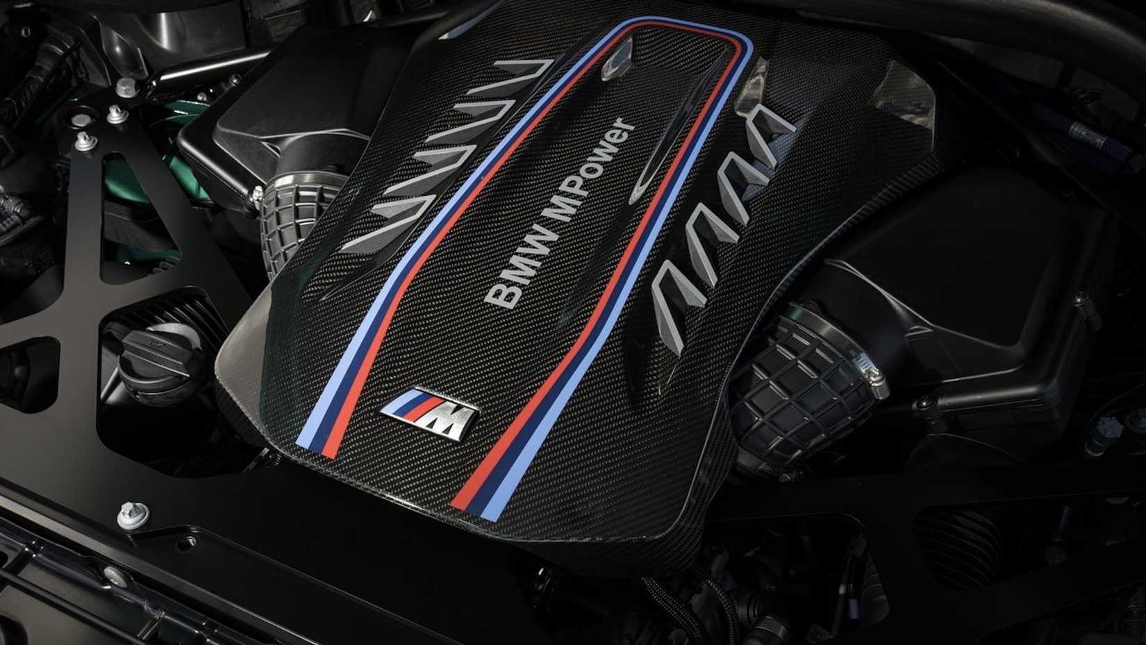 2024 BMW X5 M Competition engine, top view