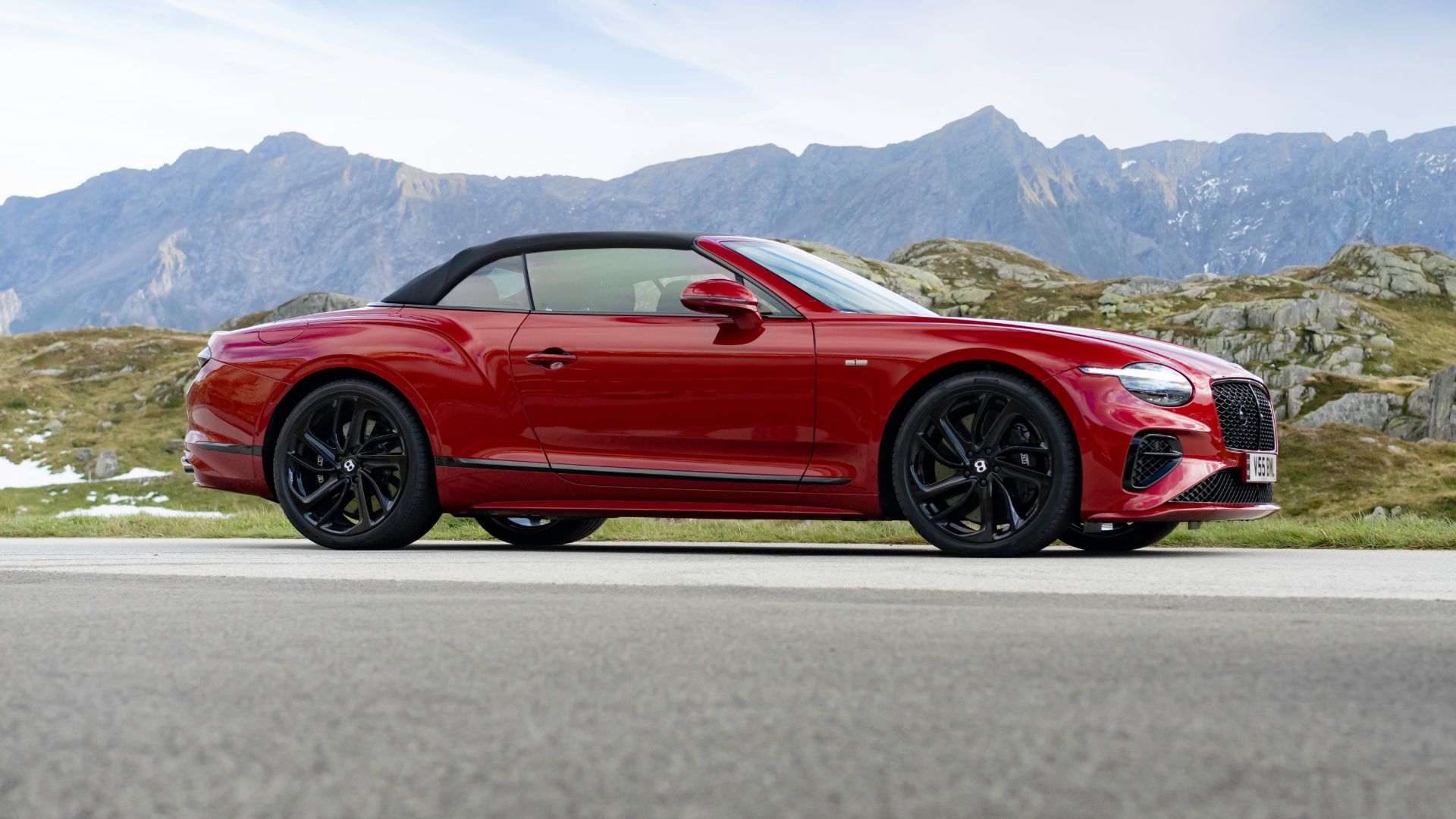 2026 Bentley Continental GT Pricing, Photos & Specs