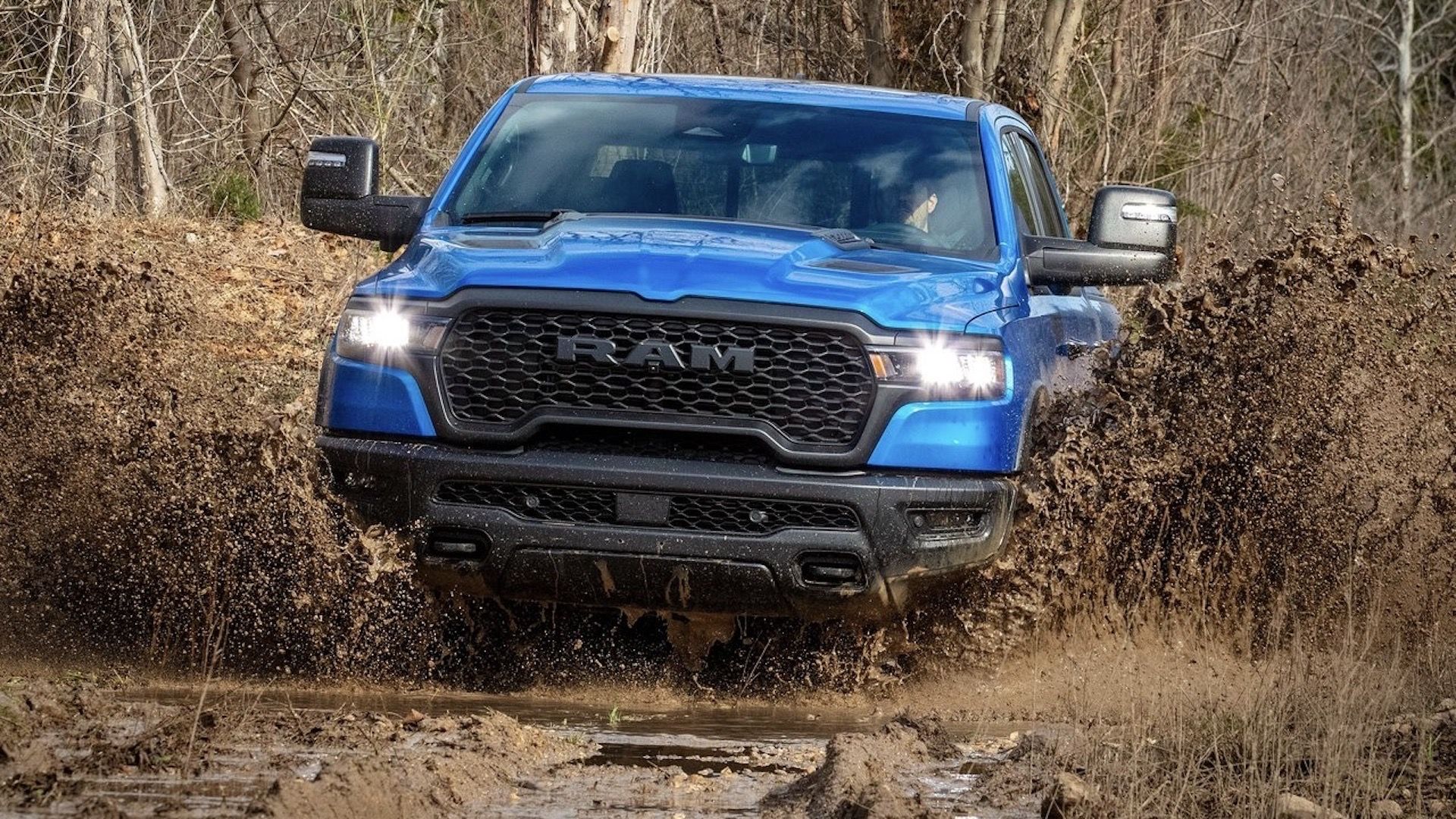 Ram 1500 Rebel은 Ford F-150 Raptor의 더 저렴한 대안입니다.