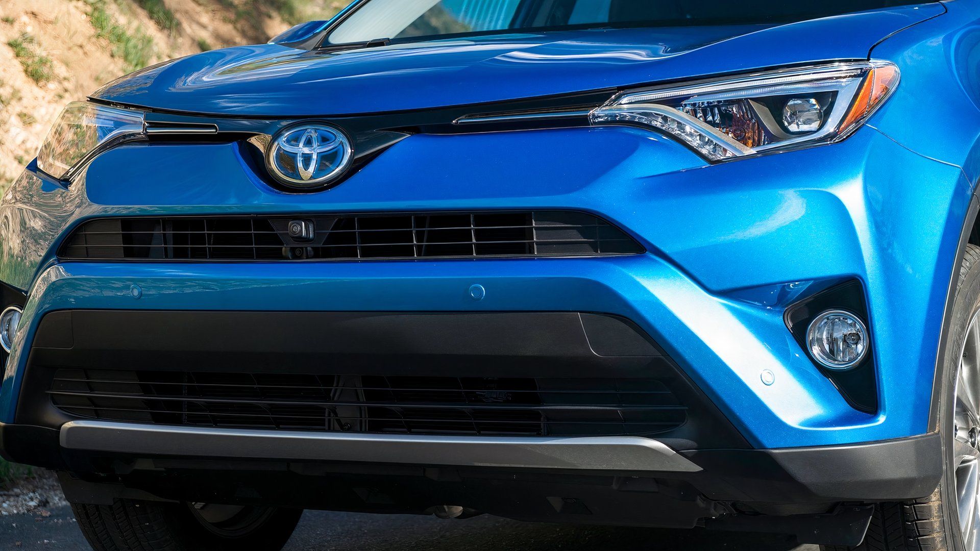 2016년 토요타 RAV4에 15,000달러를 투자하는 것이 2026년 예산 쇼핑객에게 최고의 선택이 될 수 있습니다.