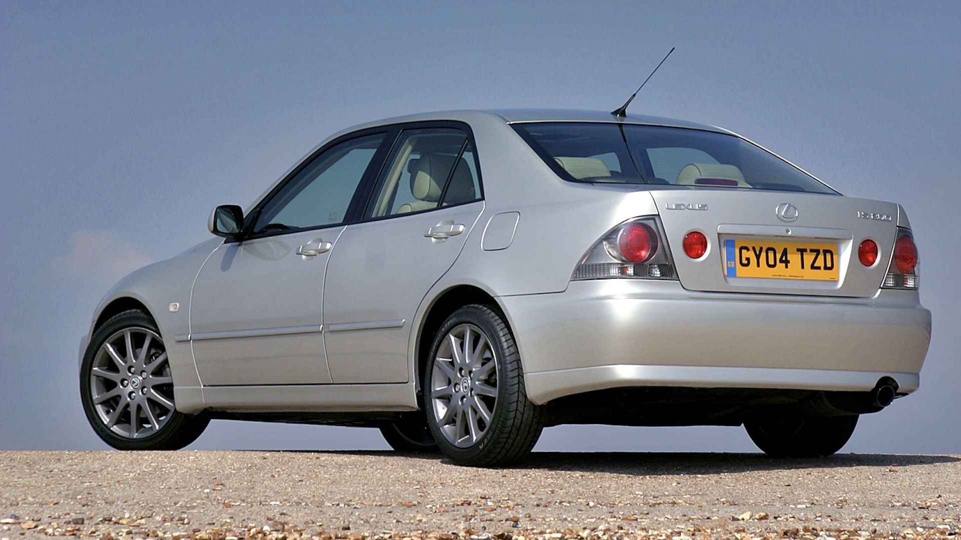 The 10 Tiniest Inline-Six Engines Ever In Production Cars