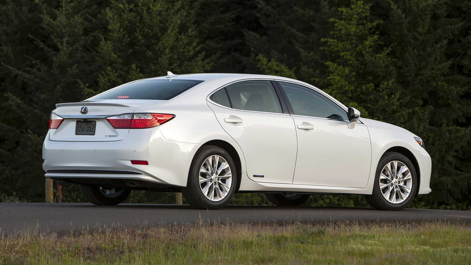 Fascinating 2013 Lexus Es 300h Images