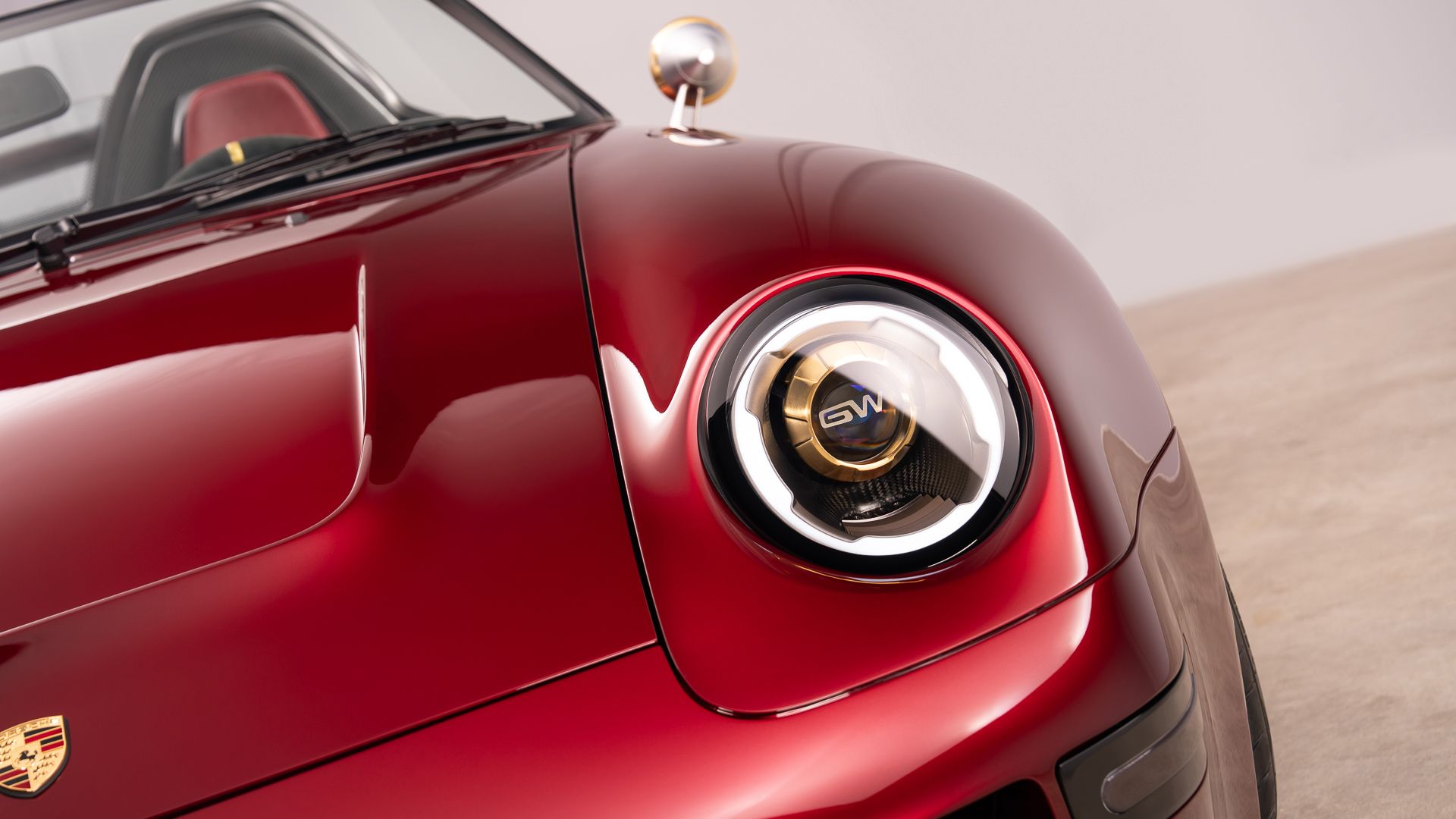 Gunther Werks' 840-HP Porsche Speedster Gets A Six-Speed Stick And