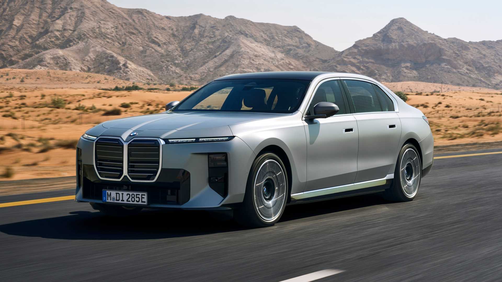 Narrow Trim Razor BMW Gives The 7 Series Its Biggest Facelift Of All Time