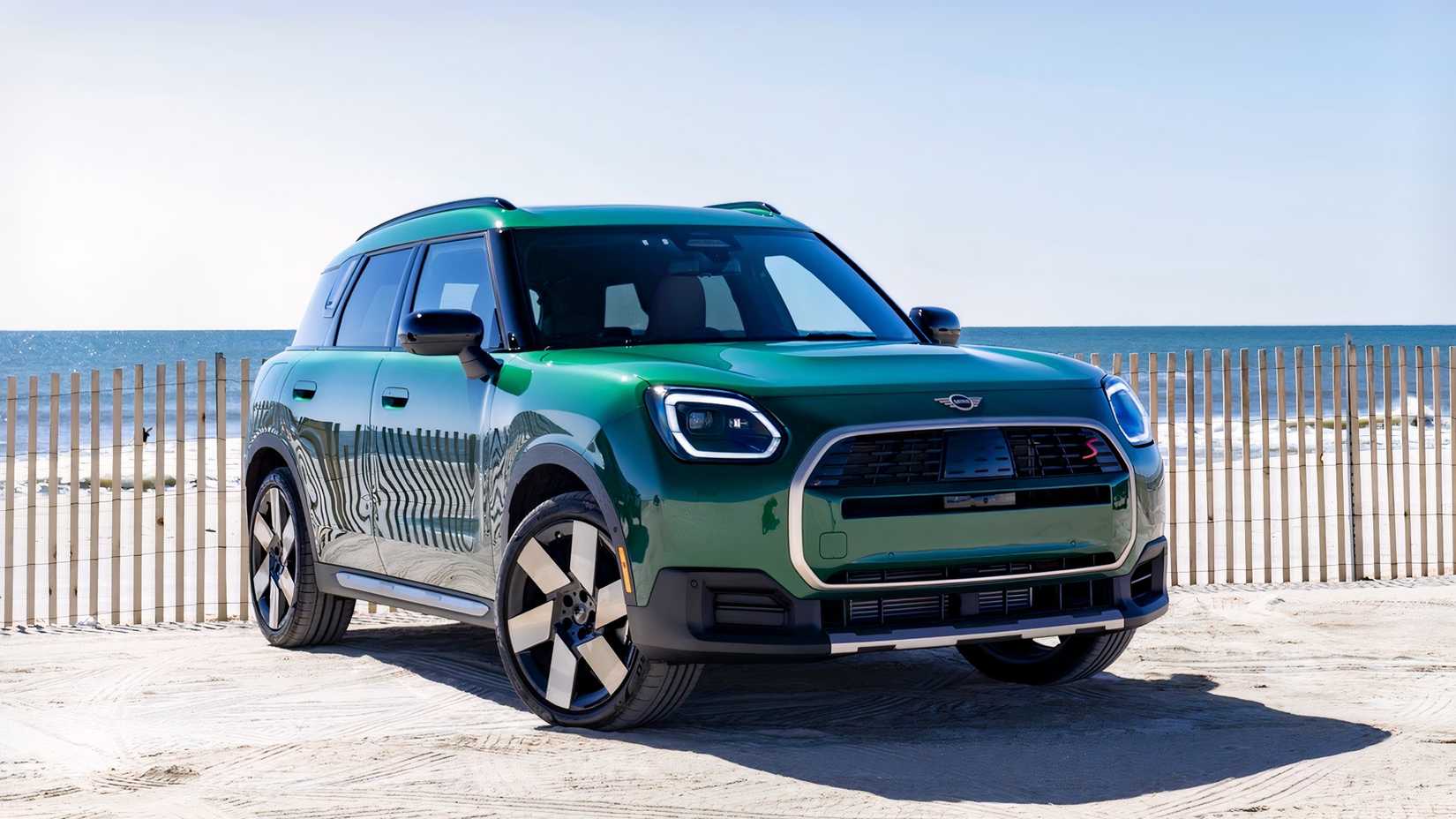 Mini Oxford Edition Countryman Returns For 2027, Starts At $34,900