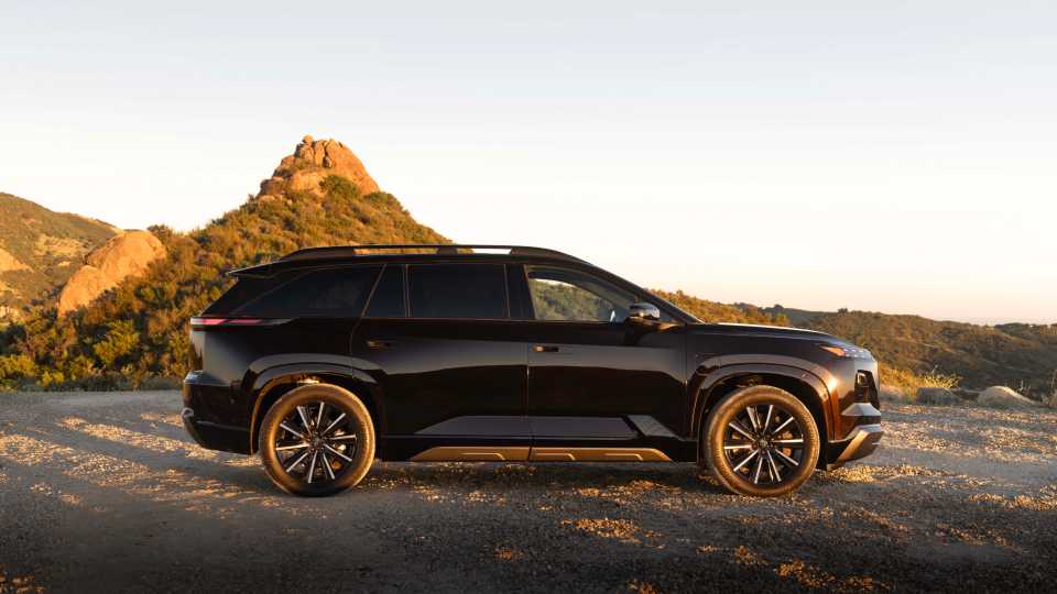 2027-subaru-getaway-56-11