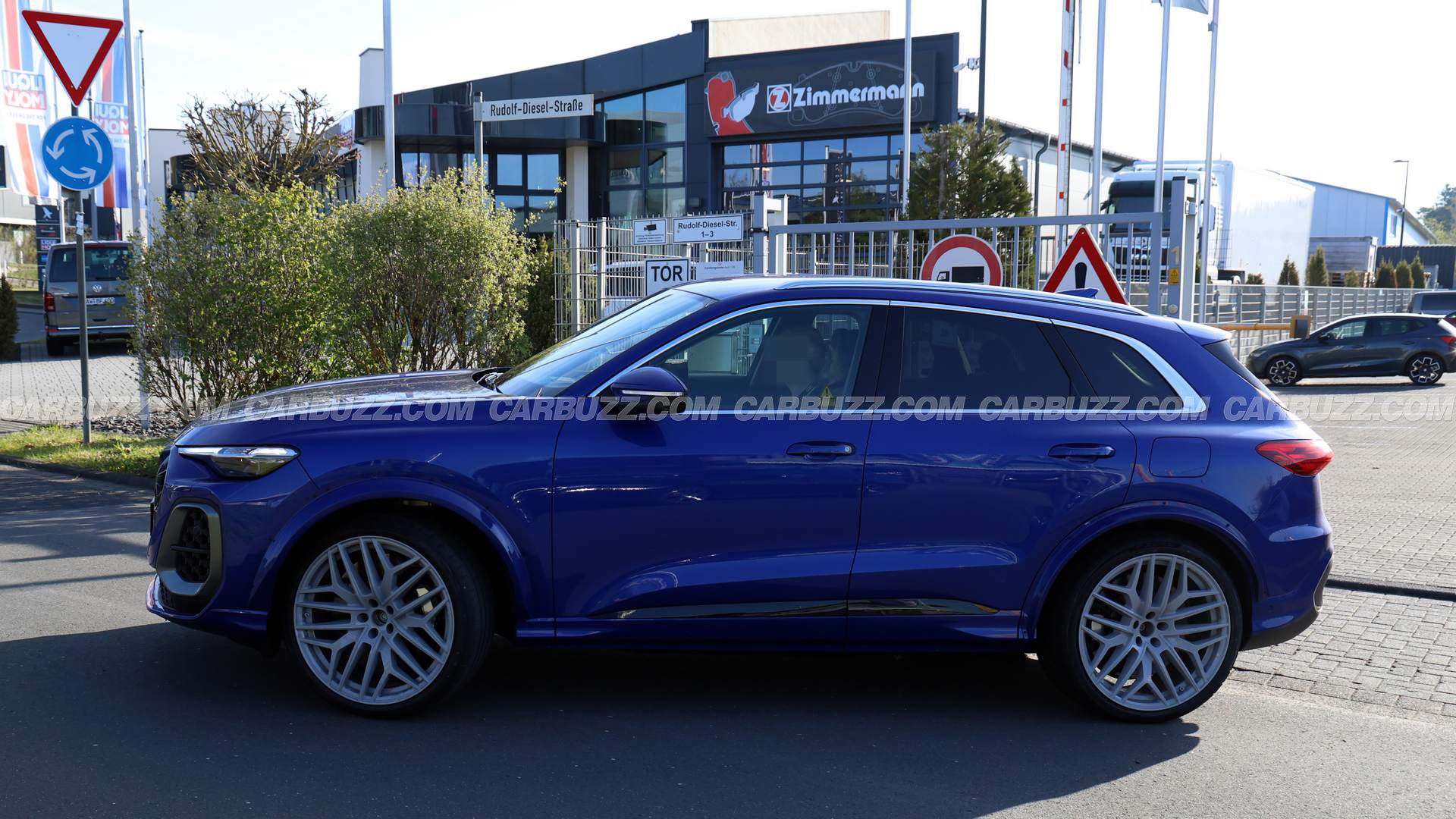 2025 Audi RS Q5 Spied With 630 HP Hybrid Powertrain At Nürburgring