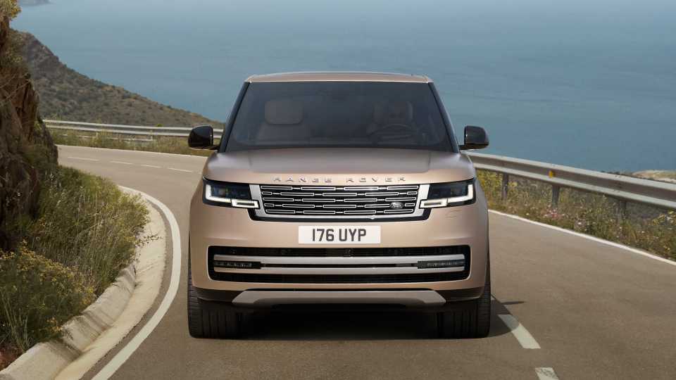 2025 Land Rover Range Rover Pricing, Photos & Specs