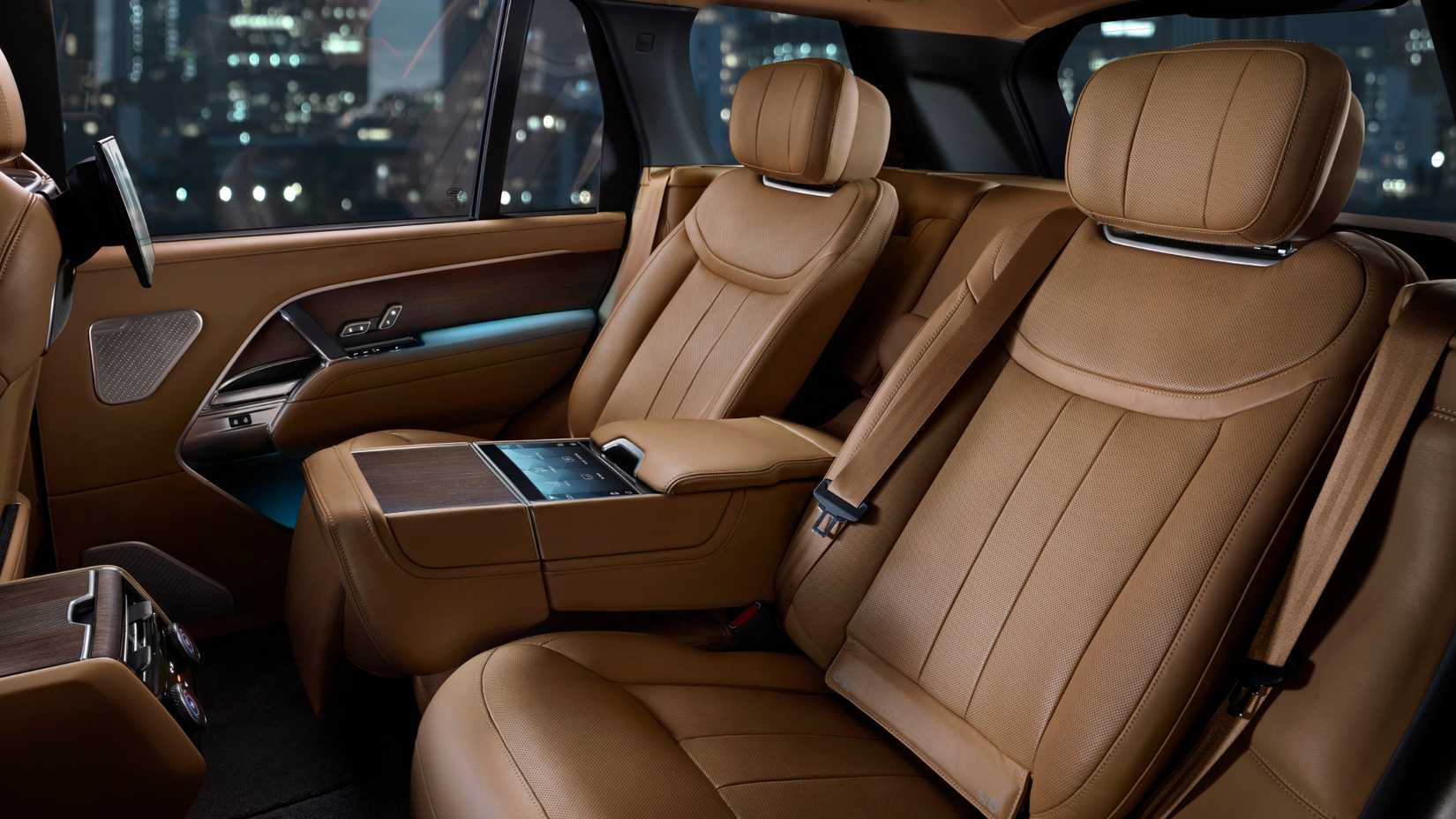 This Loaded 2024 Range Rover Autobiography Lost $56,520 In One Year