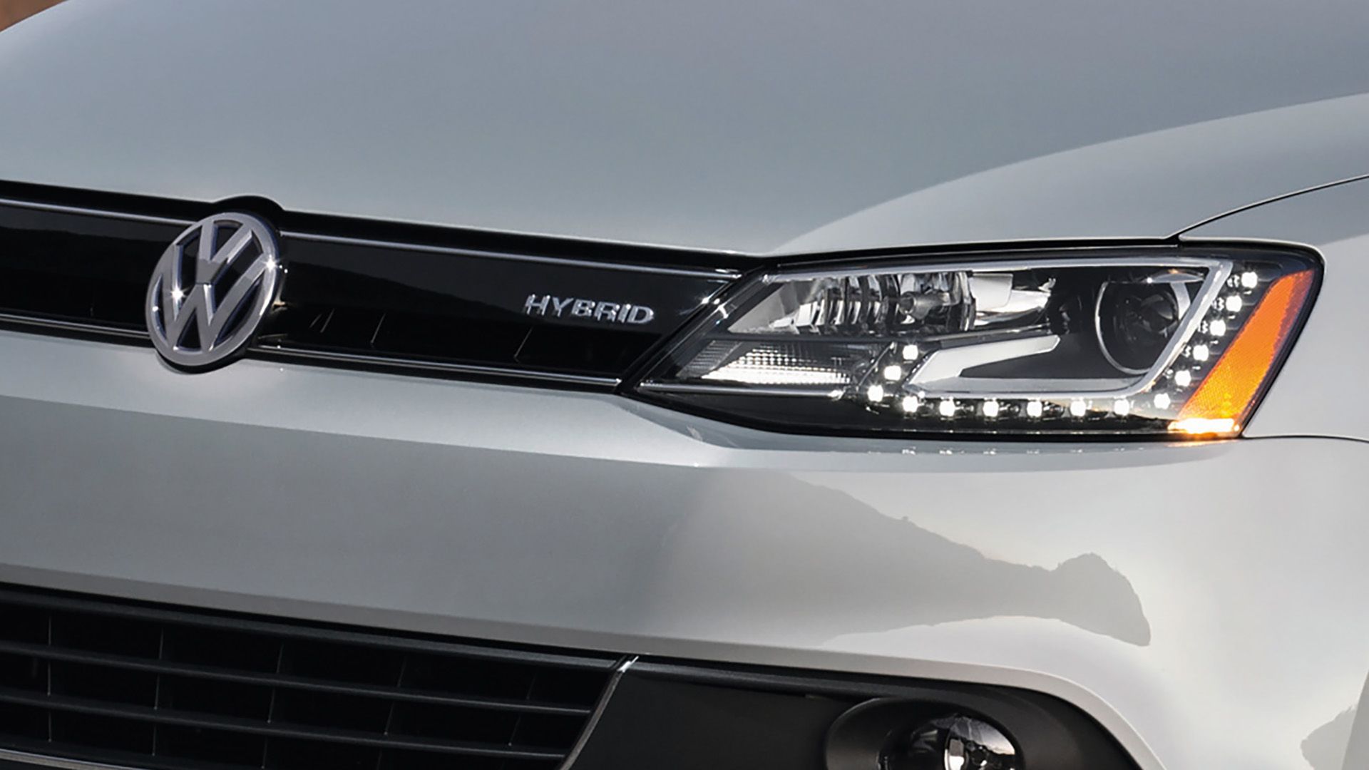 Volkswagen Is Launching A New Hybrid For The First Time In A Decade