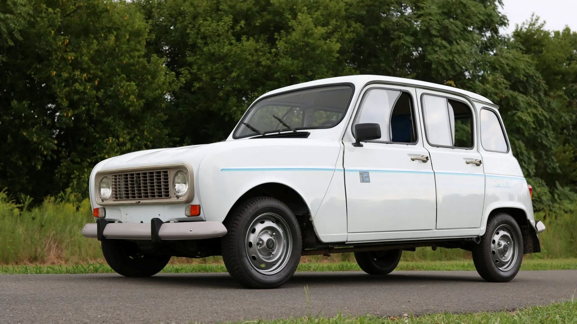 10 Asymmetrical Cars That Gave Conventional Design The Middle Finger