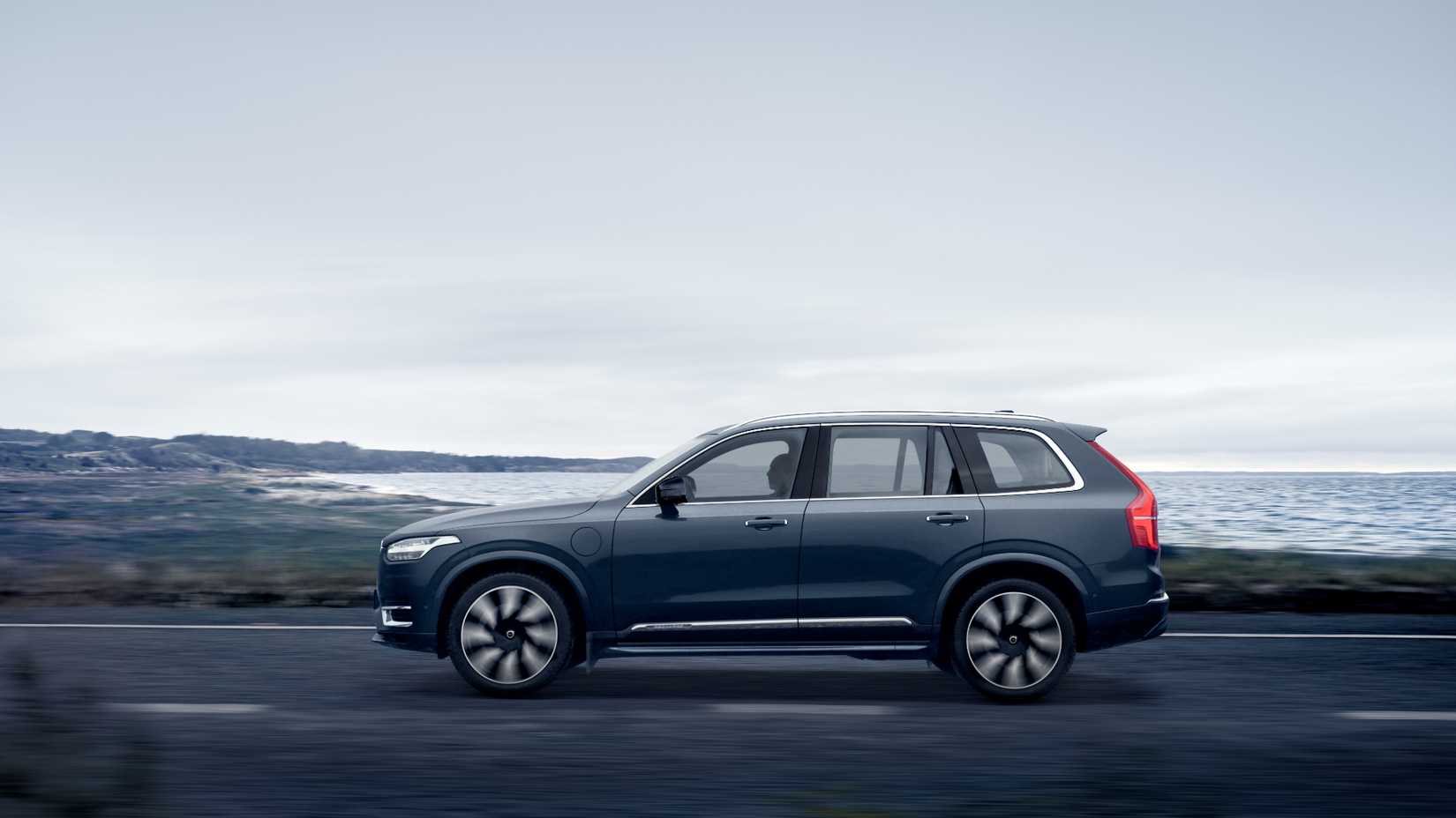 The Lexus RX And Volvo XC90 Represent A $35,000 Fork In The Road For ...