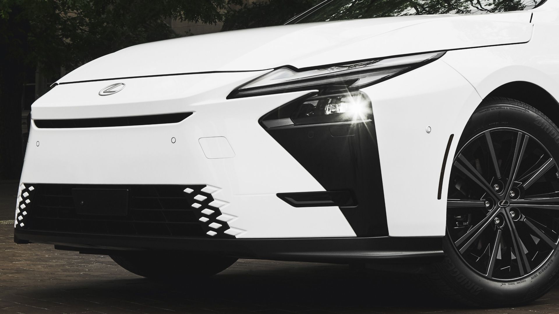 America Has A Snazzy New Hybrid Sedan In The Mix