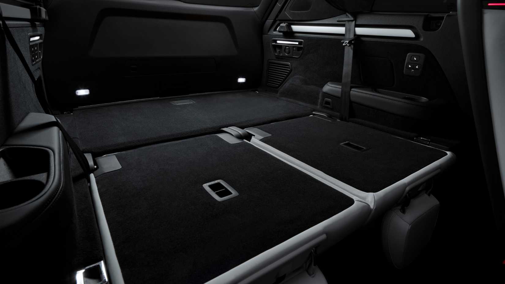 2027 Audi Q9 Interior reveal (10)