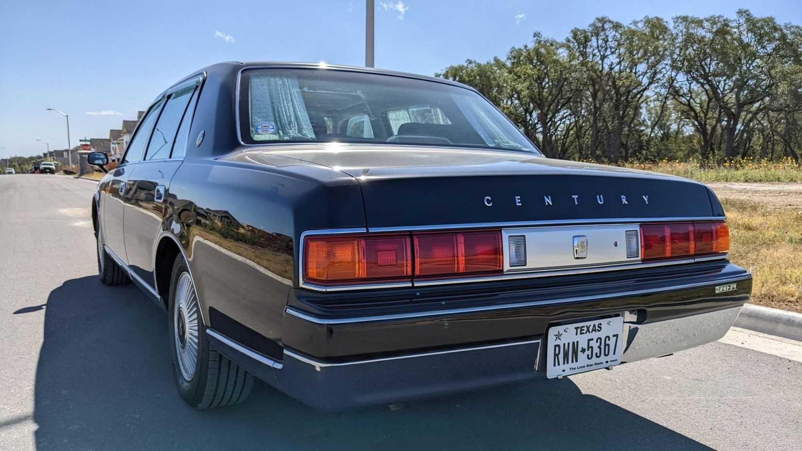 Toyota’s Yakuza Limousine Is Shockingly Affordable