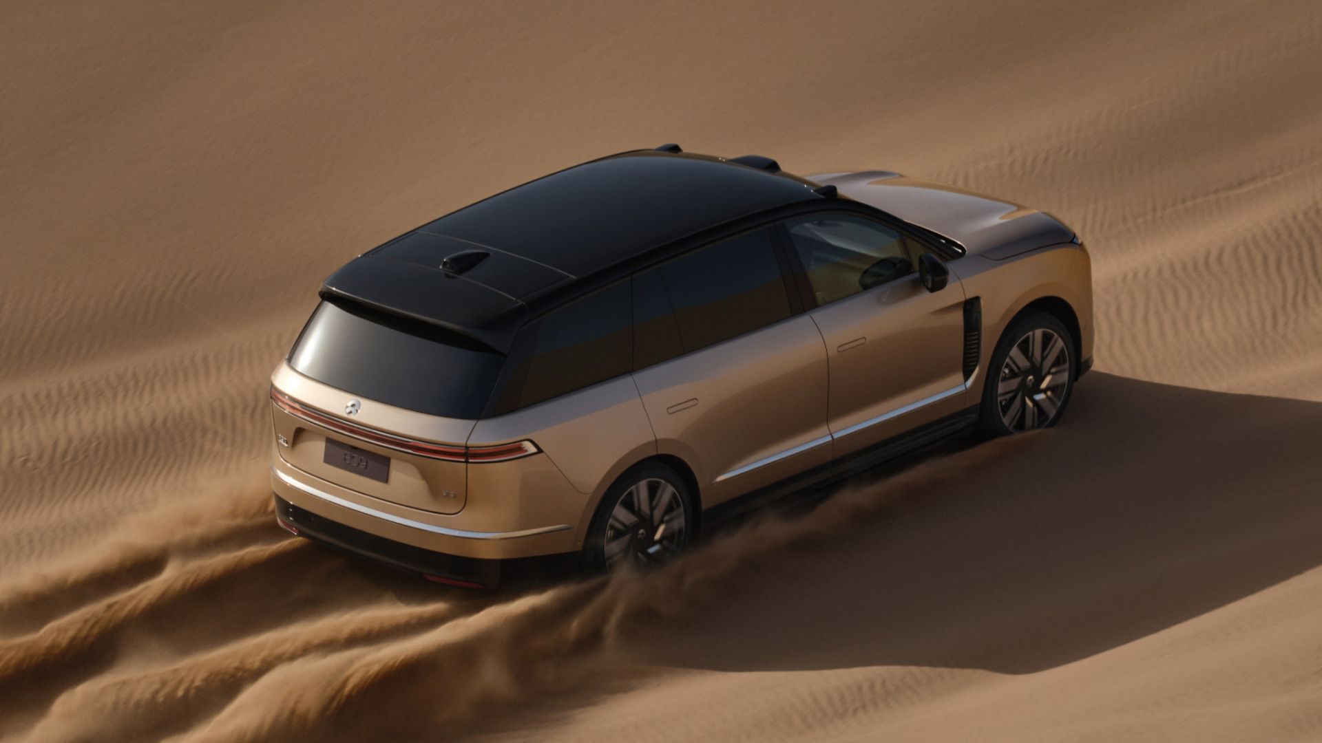 China's New Range Rover Fighter Has 47-Speakers And A Bespoke Tea Set