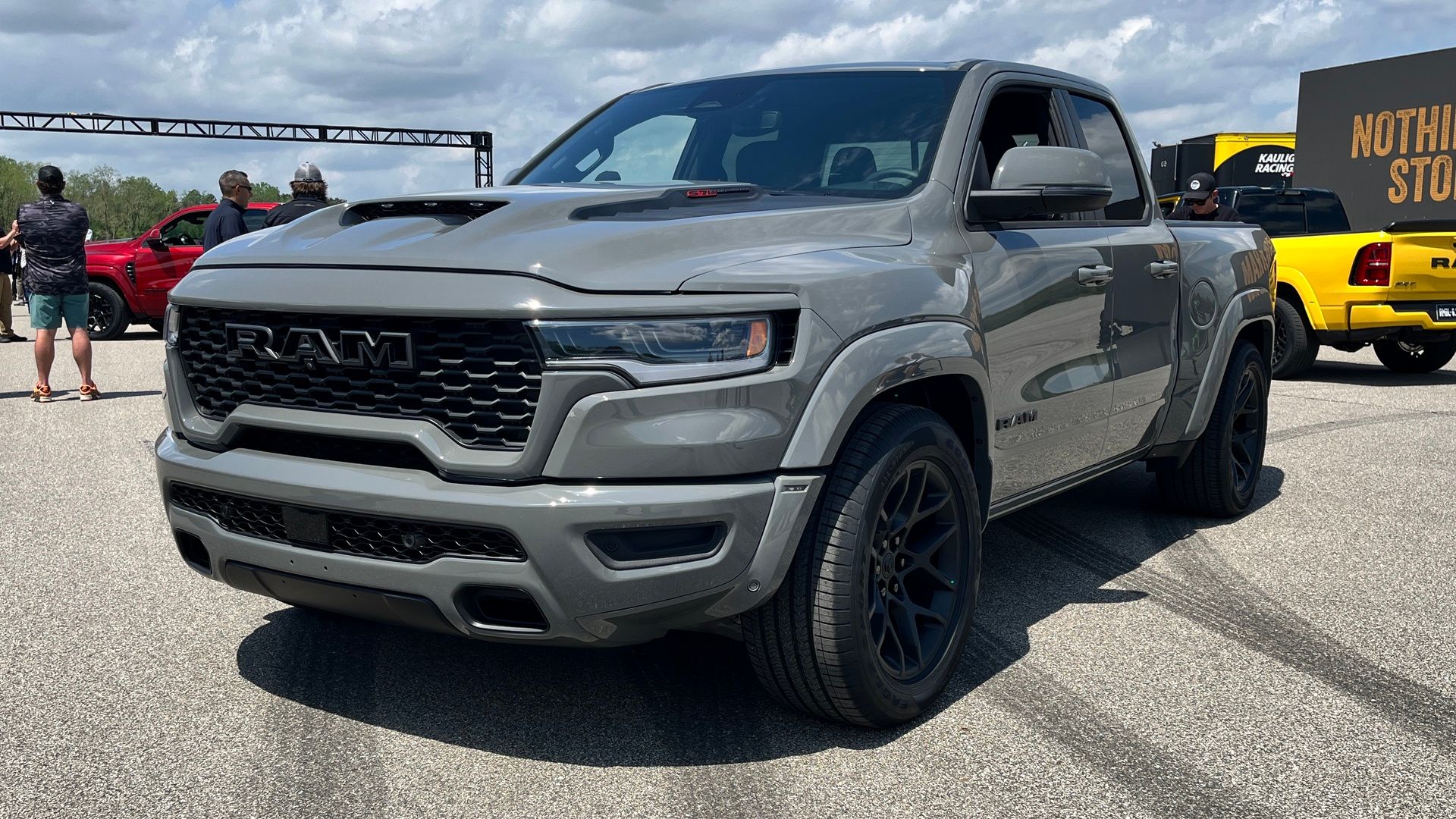 Ram Rumble Bee'nin V8'i Hurricane Sıralı-6'nın Gerisinde Kaldı