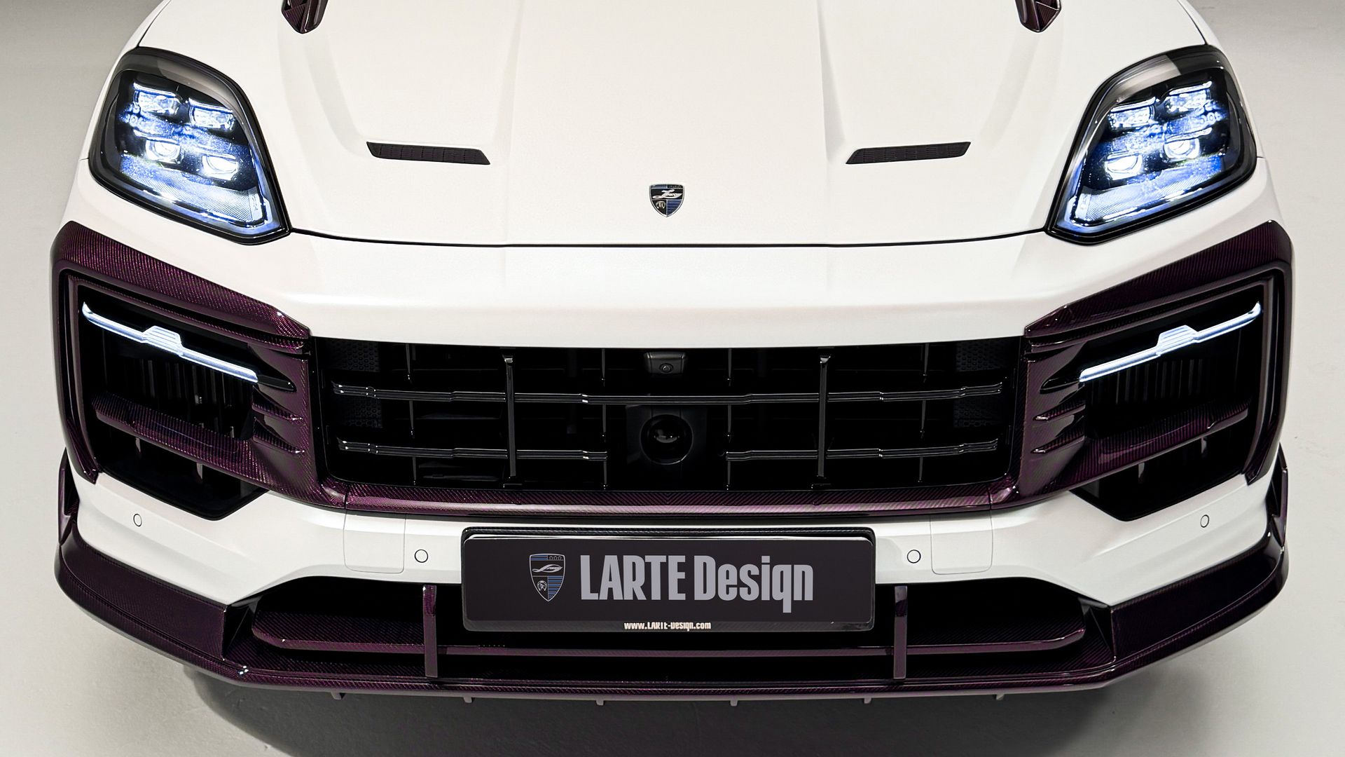 Larte's New Pink Carbon Body Kit On A Porsche Is... Really Something