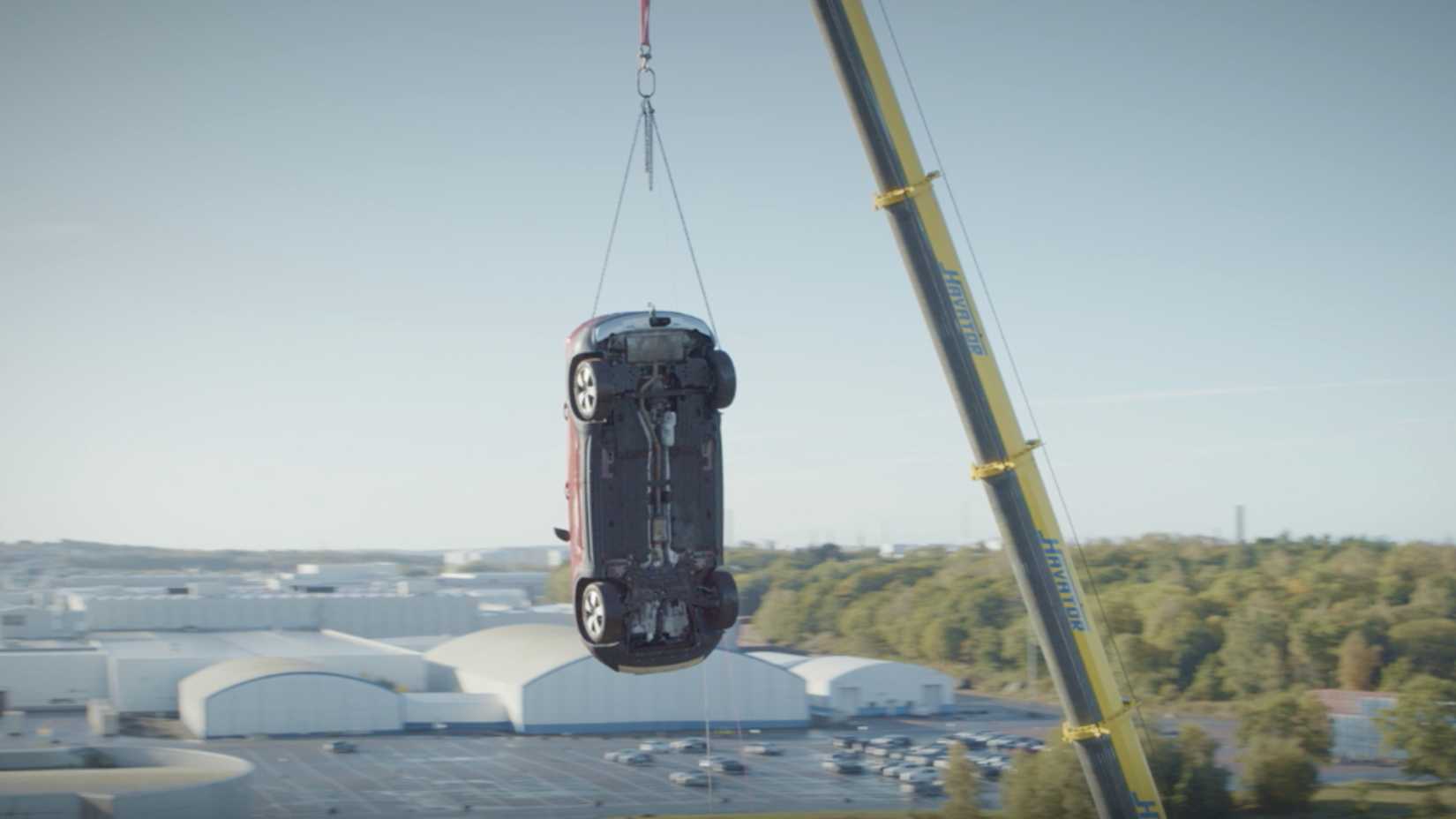 The Automaker That Pioneered Seat Belts Is Reinventing Them