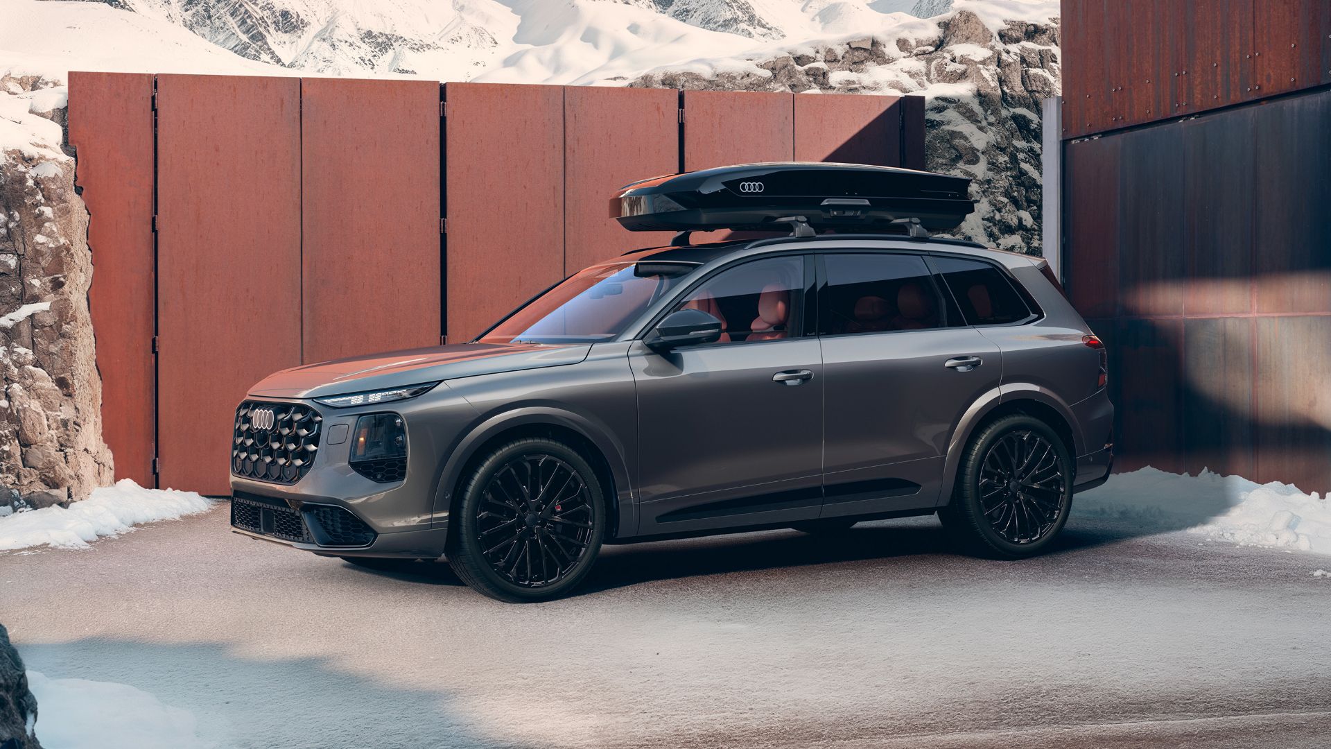 2027 Audi SQ7 Arrives With RS Power And A V8 Engine